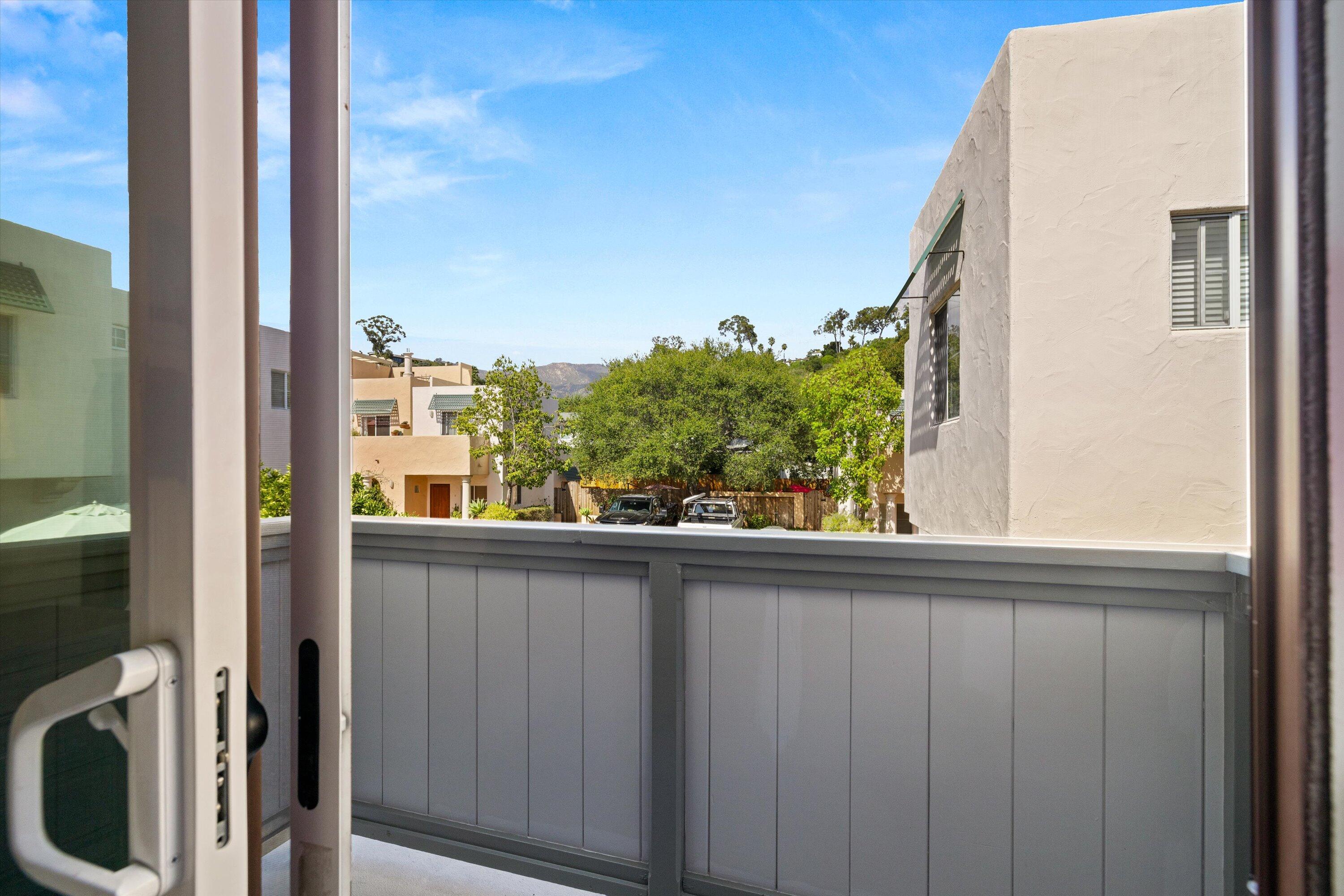 25 Ocean View Avenue, A2