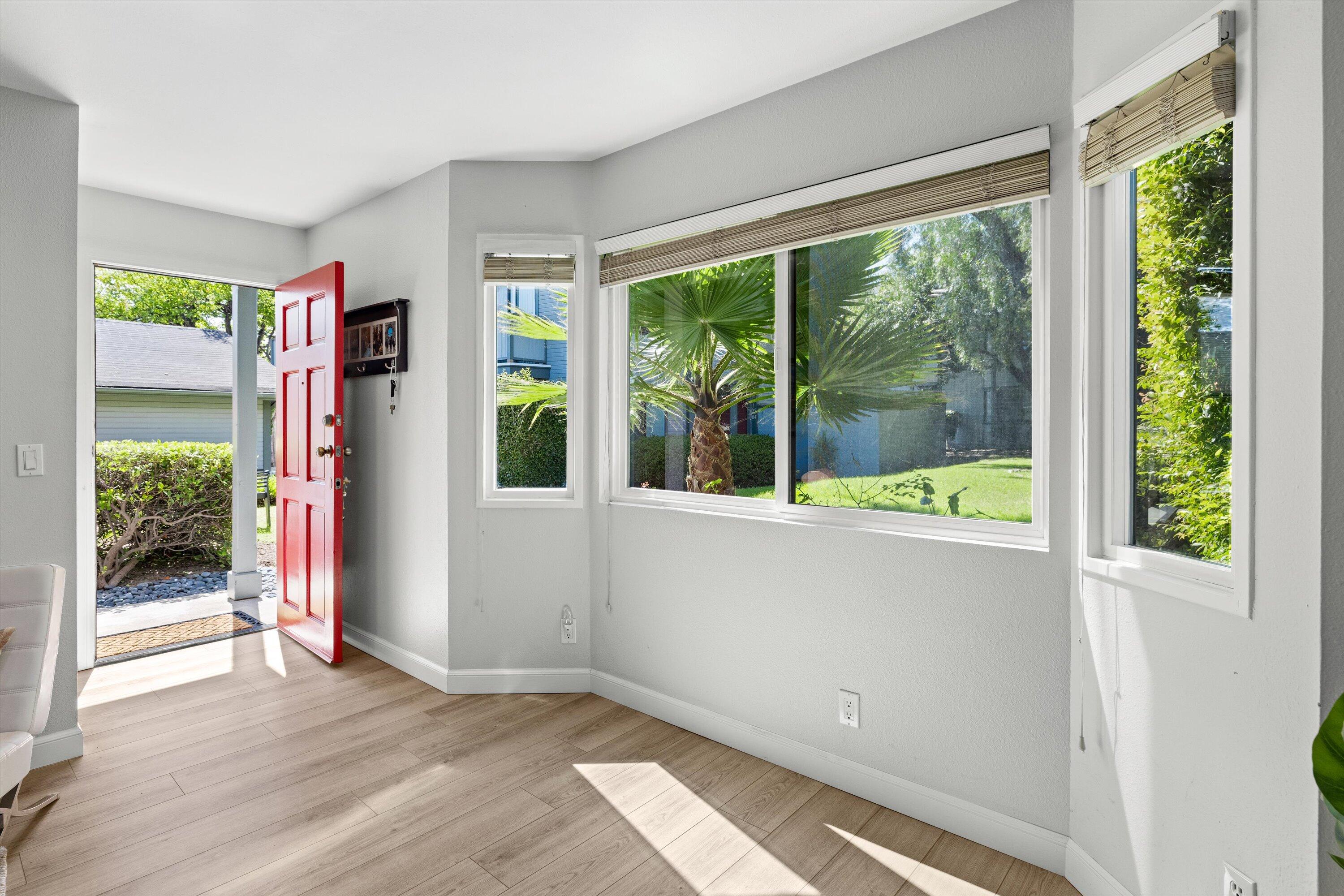 25 Ocean View Avenue, A2