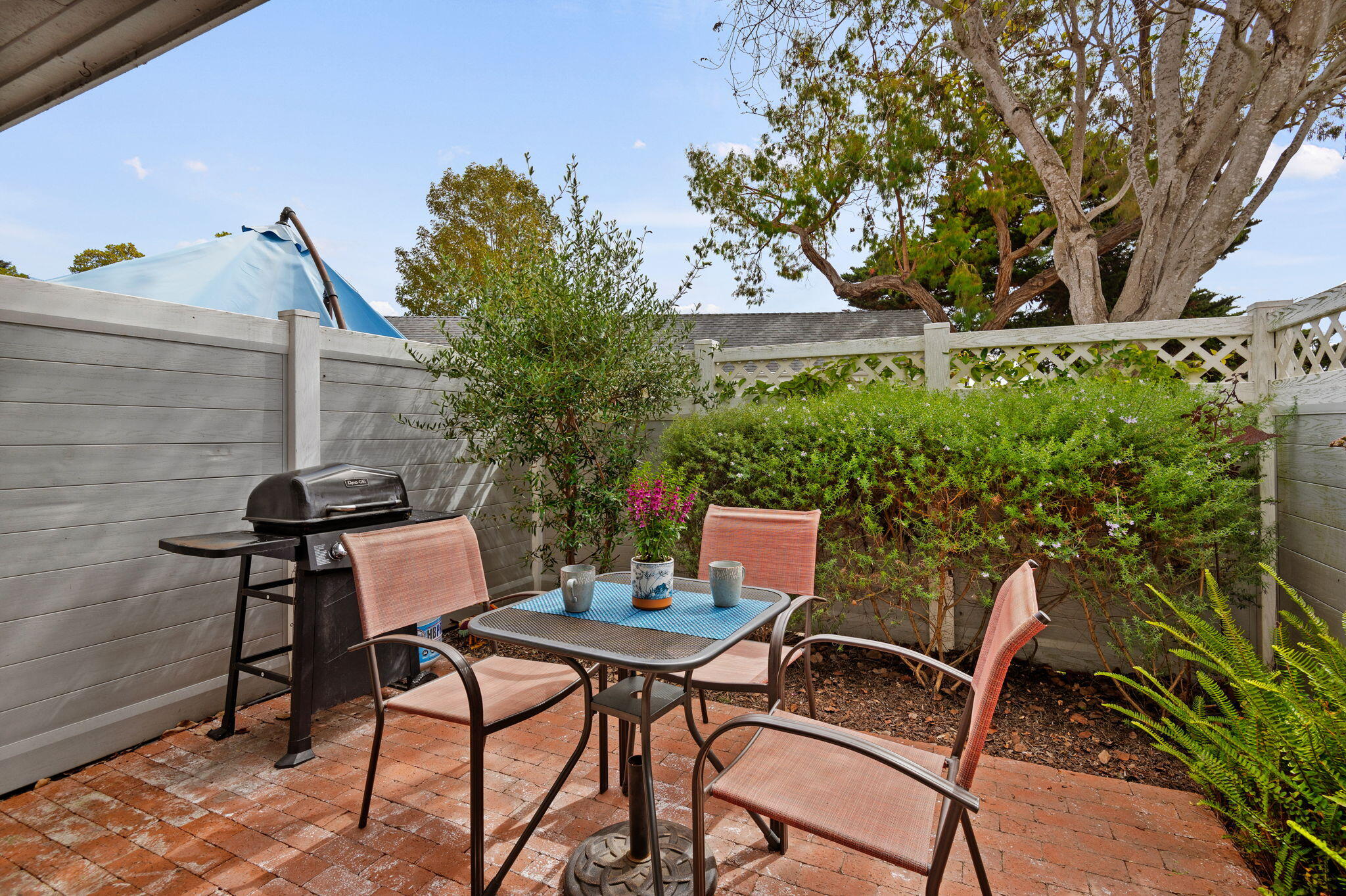 4525 Carpinteria Avenue Unit: A