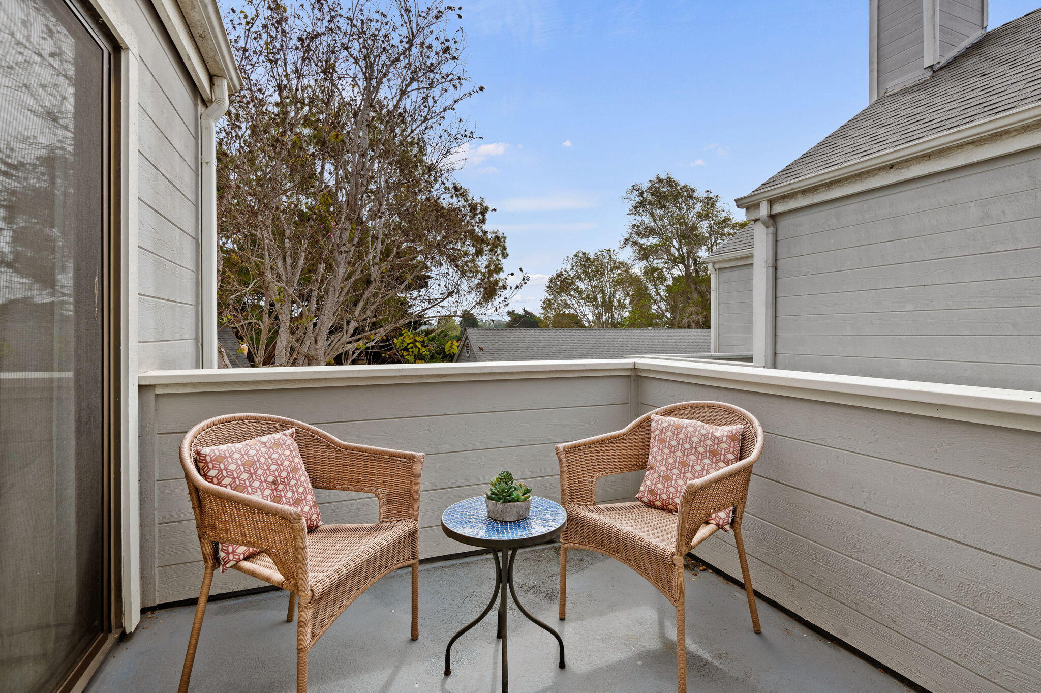4525 Carpinteria Avenue Unit: A