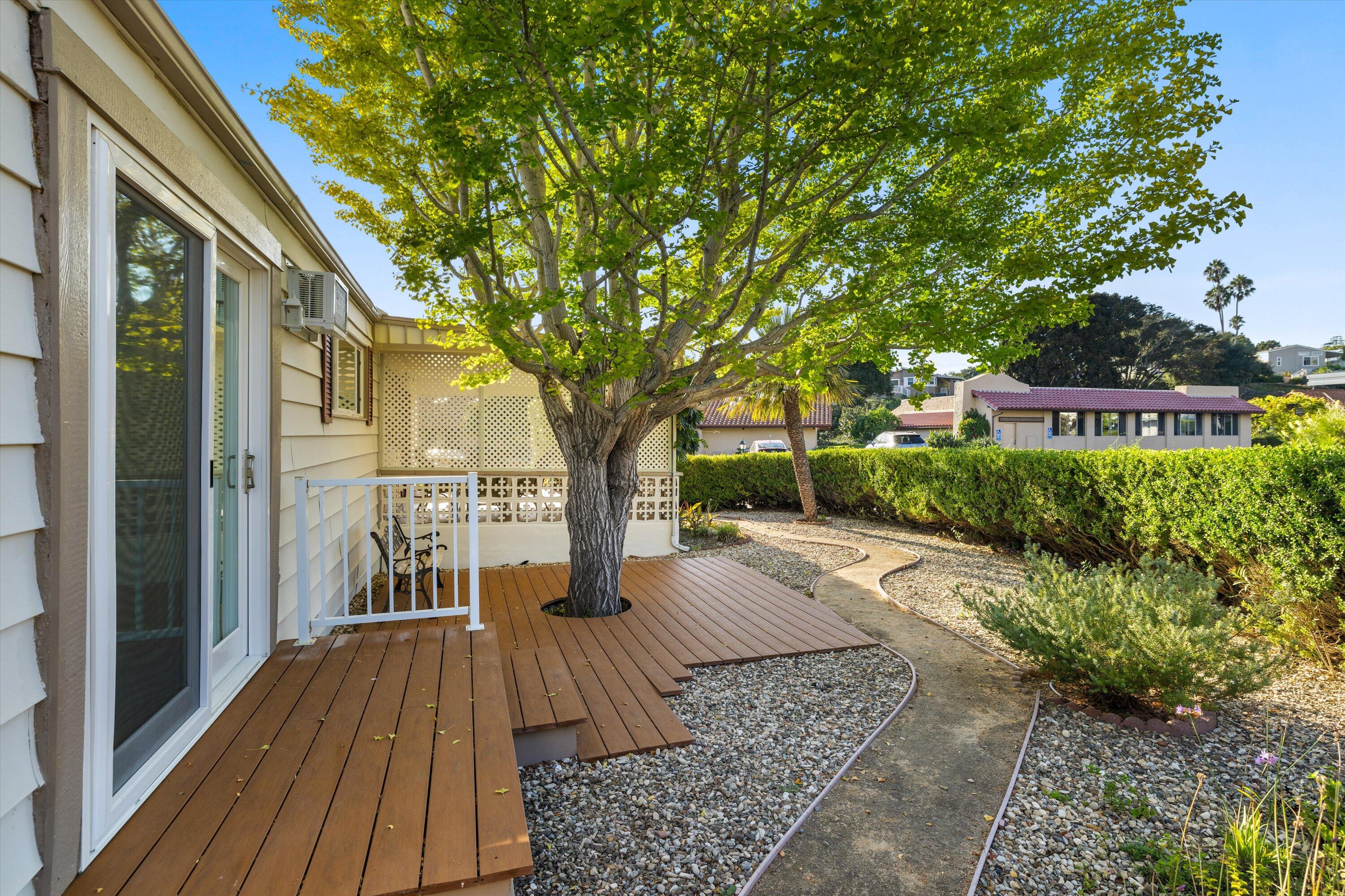 333 Old Mill Road, 332
