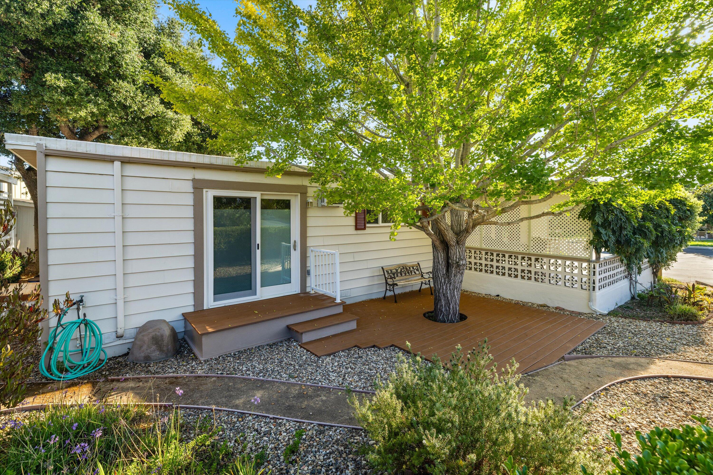 333 Old Mill Road, 332