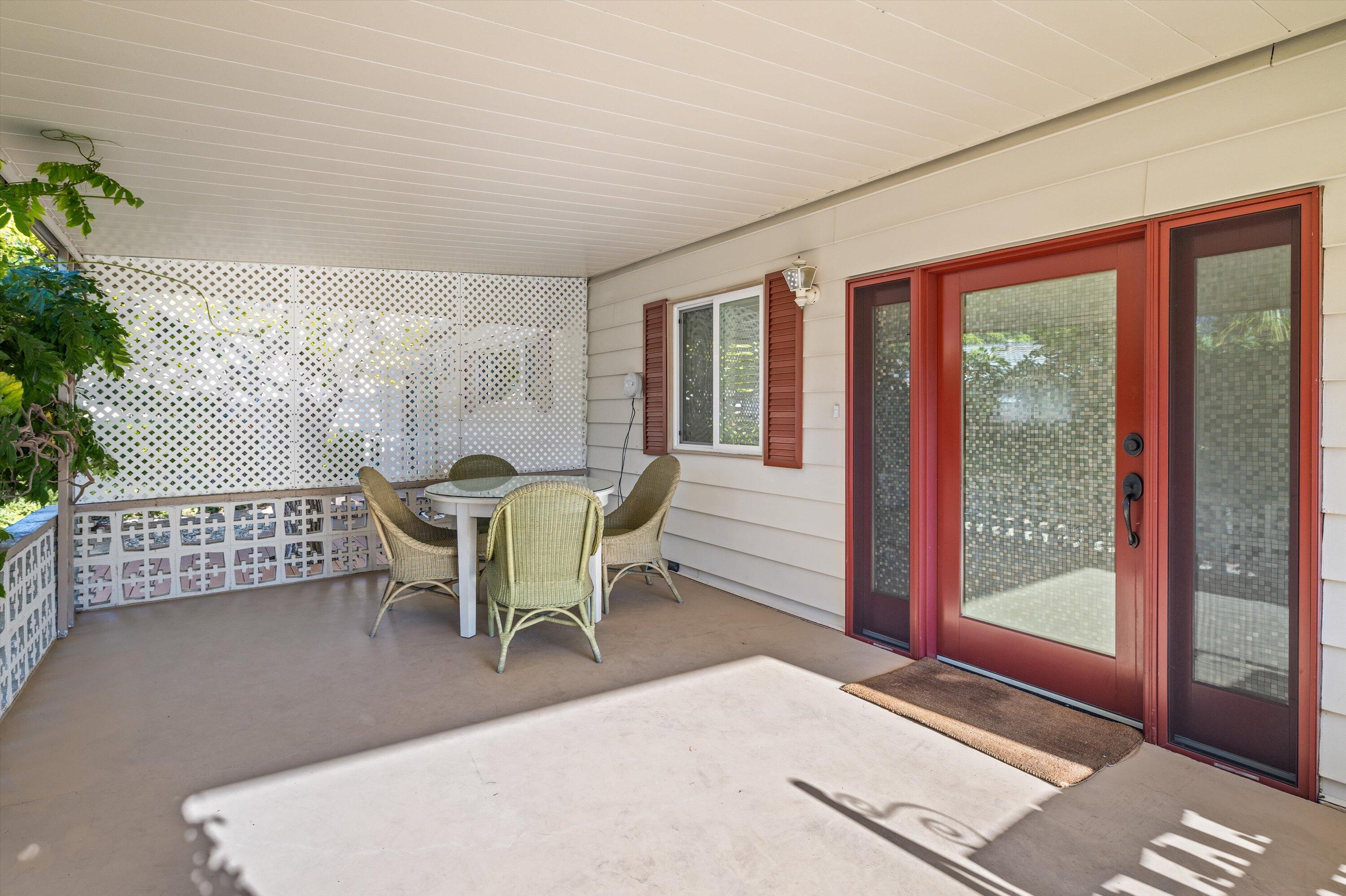 333 Old Mill Road, 332