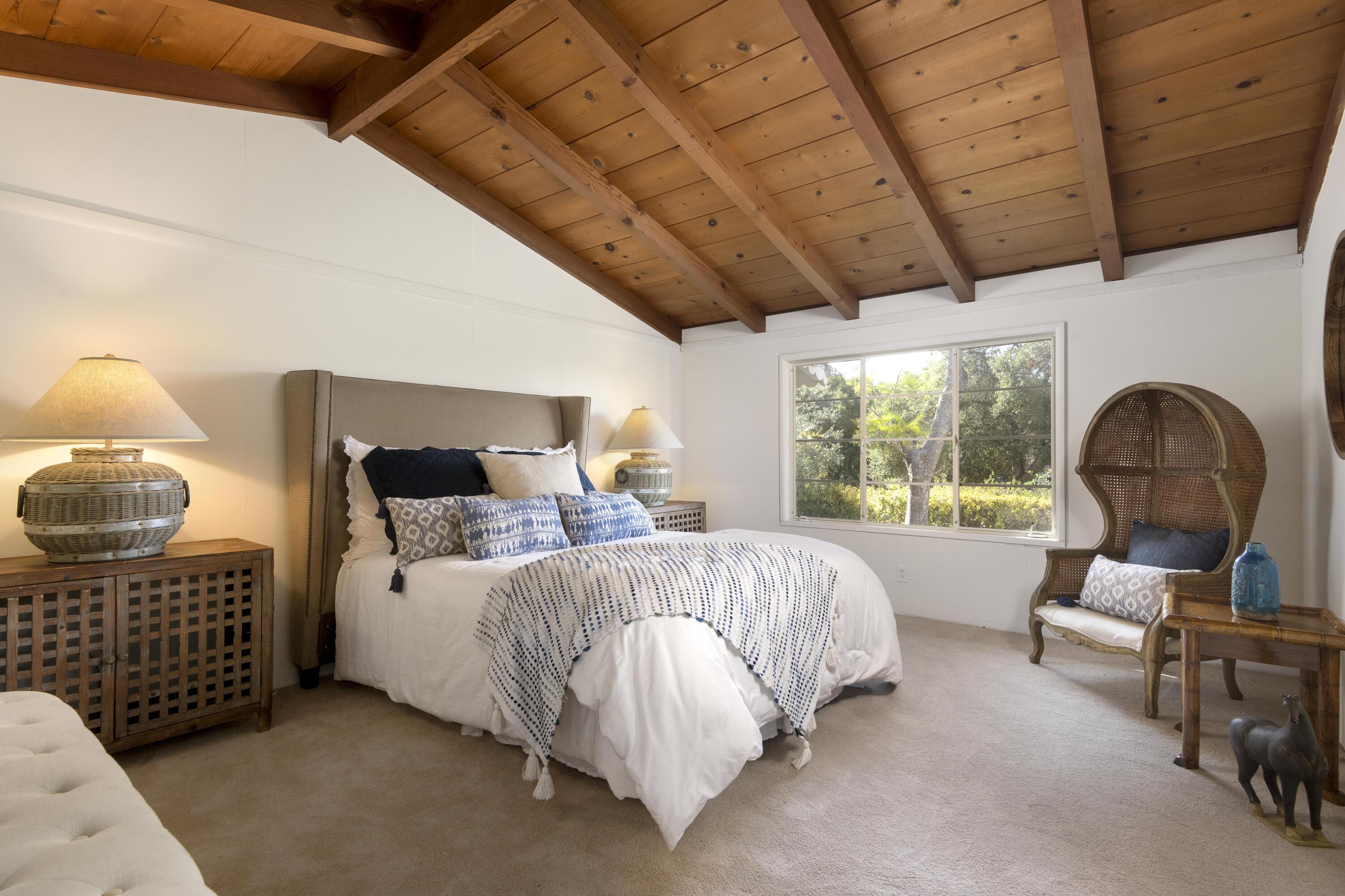22 Canyon Acres Drive