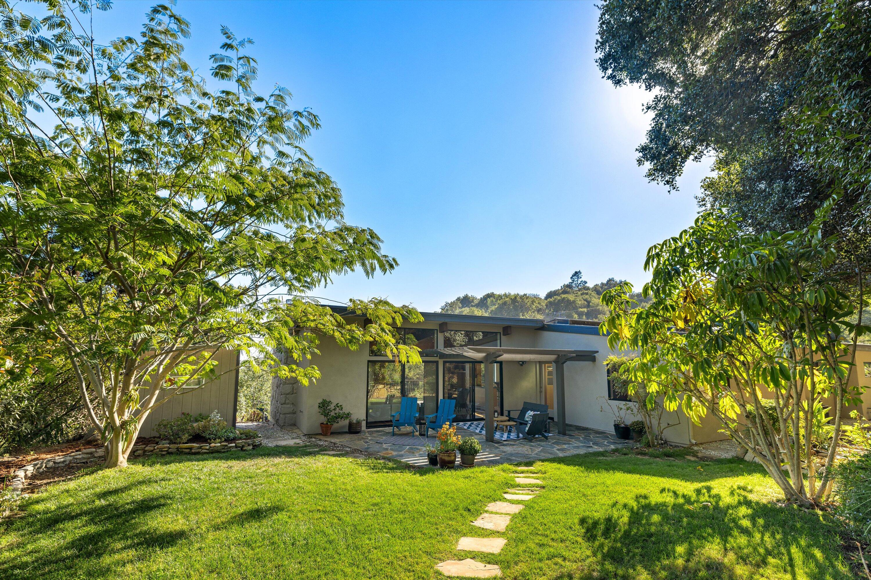1297 Tunnel Road