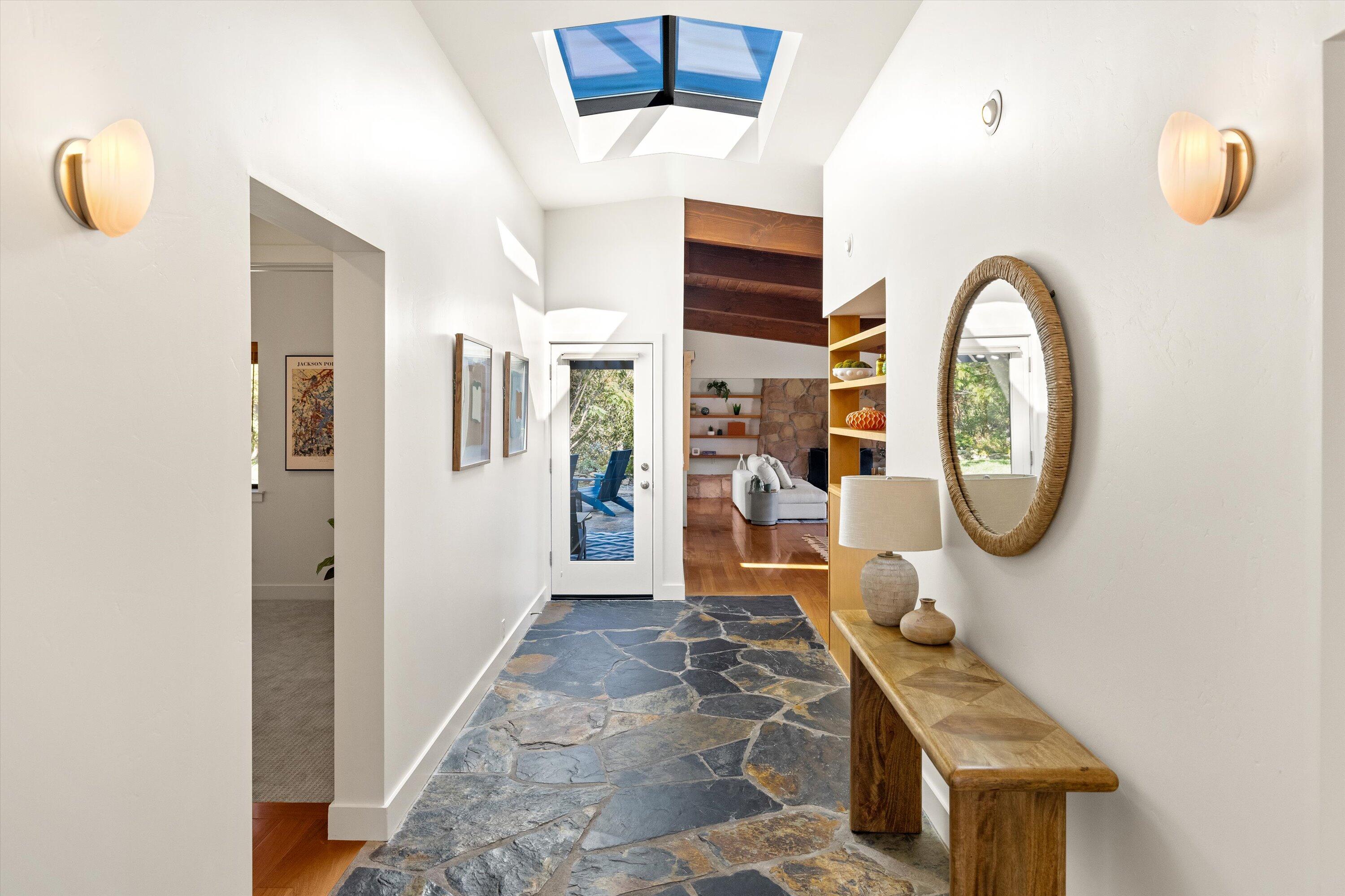 1297 Tunnel Road
