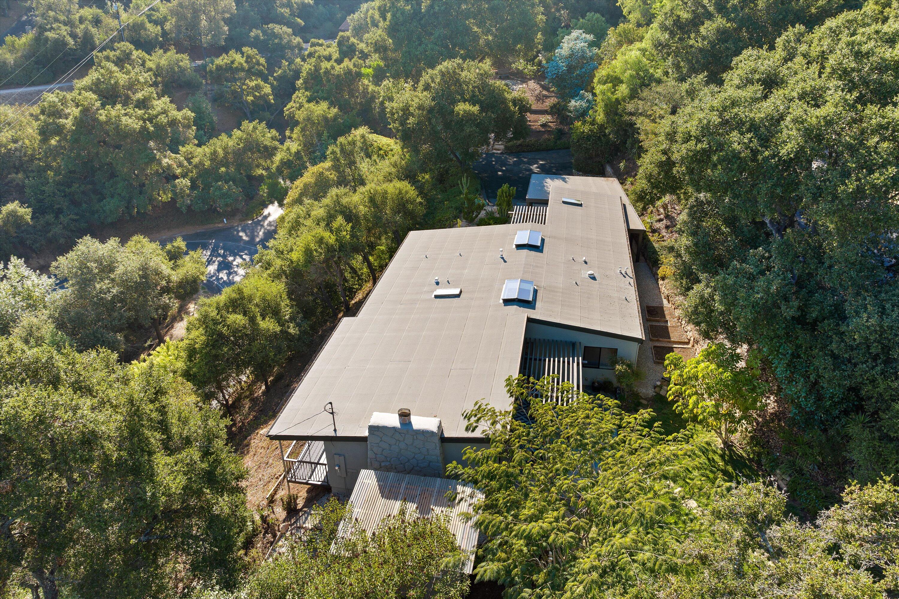 1297 Tunnel Road