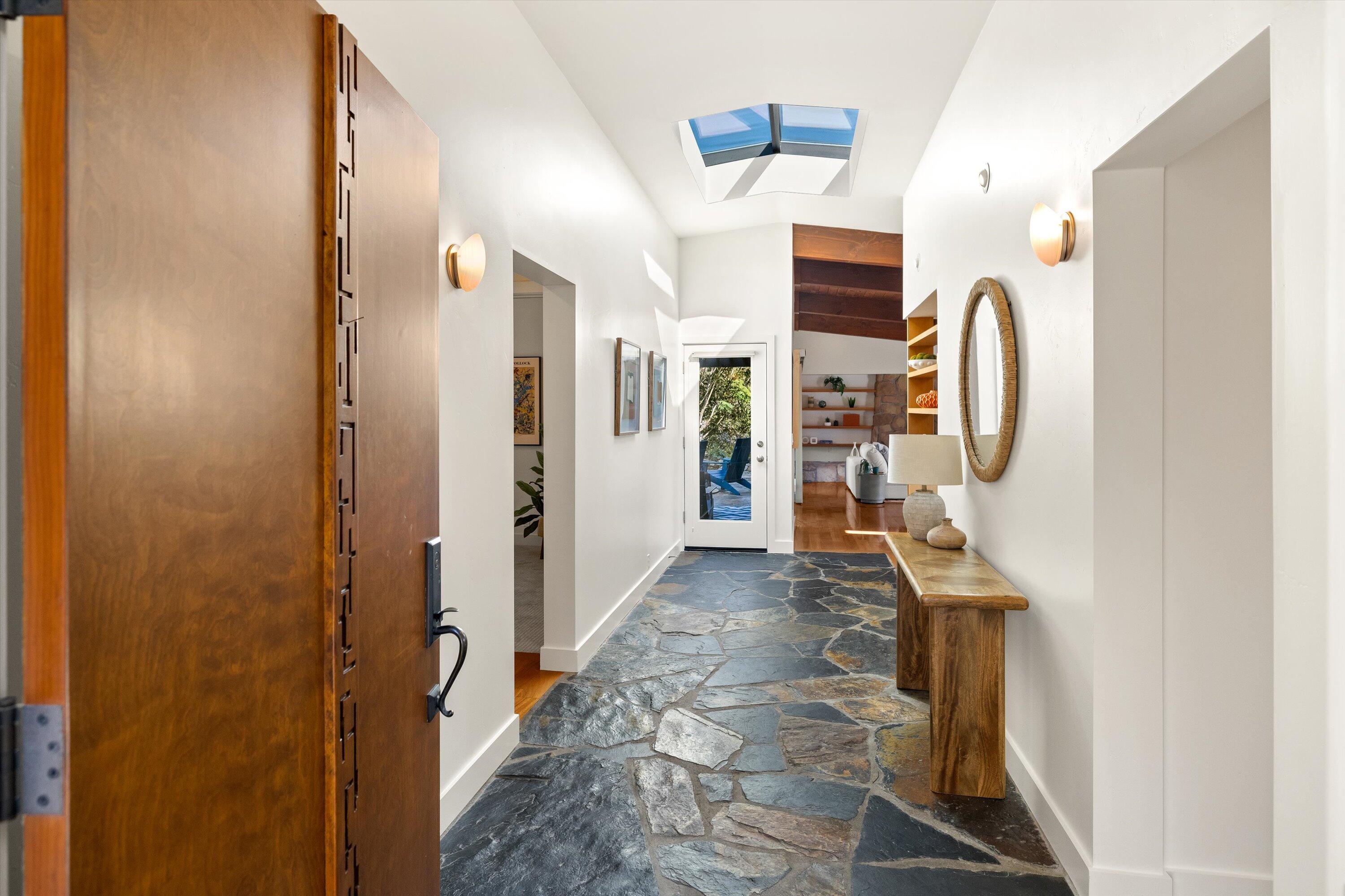 1297 Tunnel Road