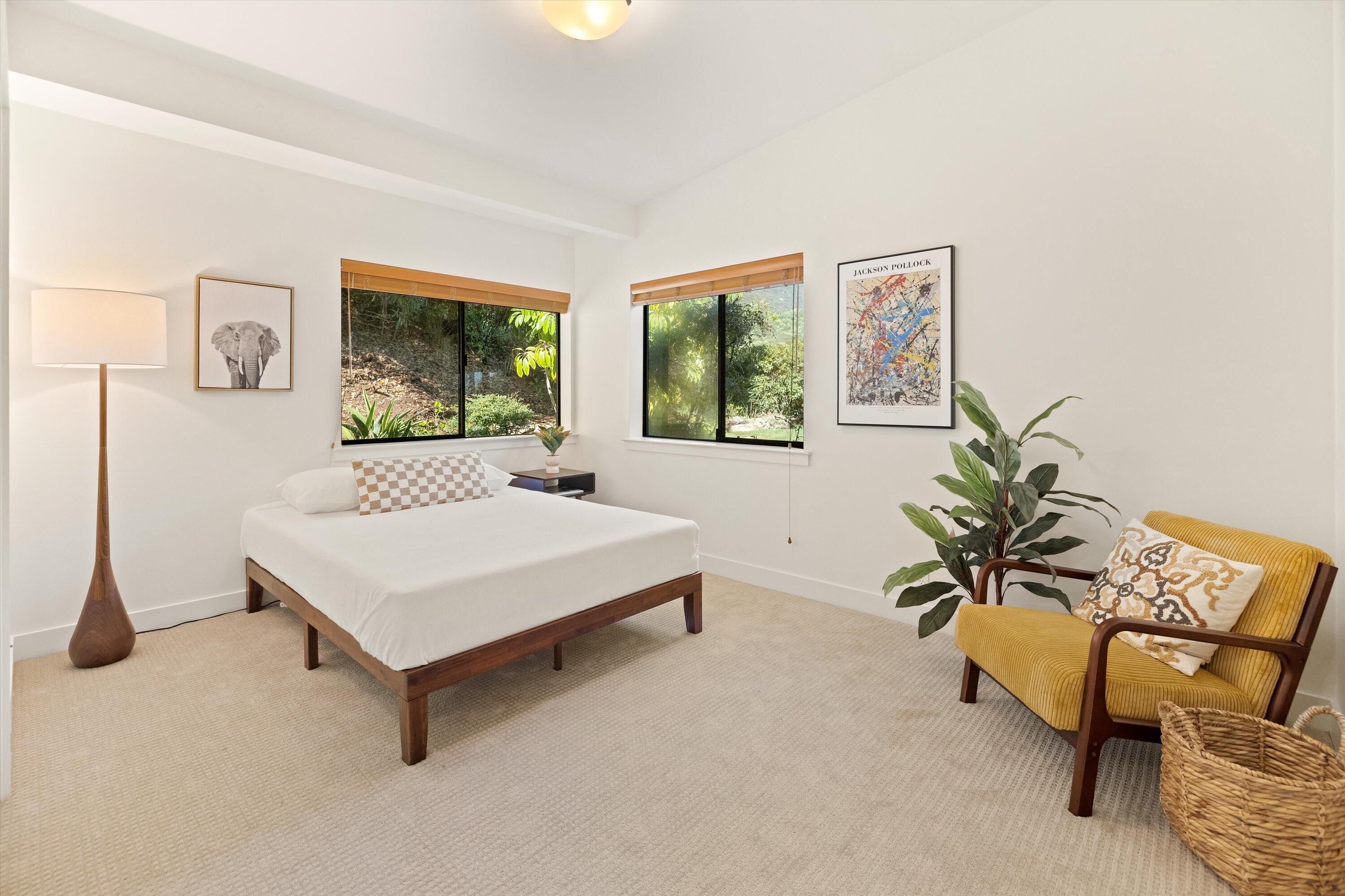 1297 Tunnel Road