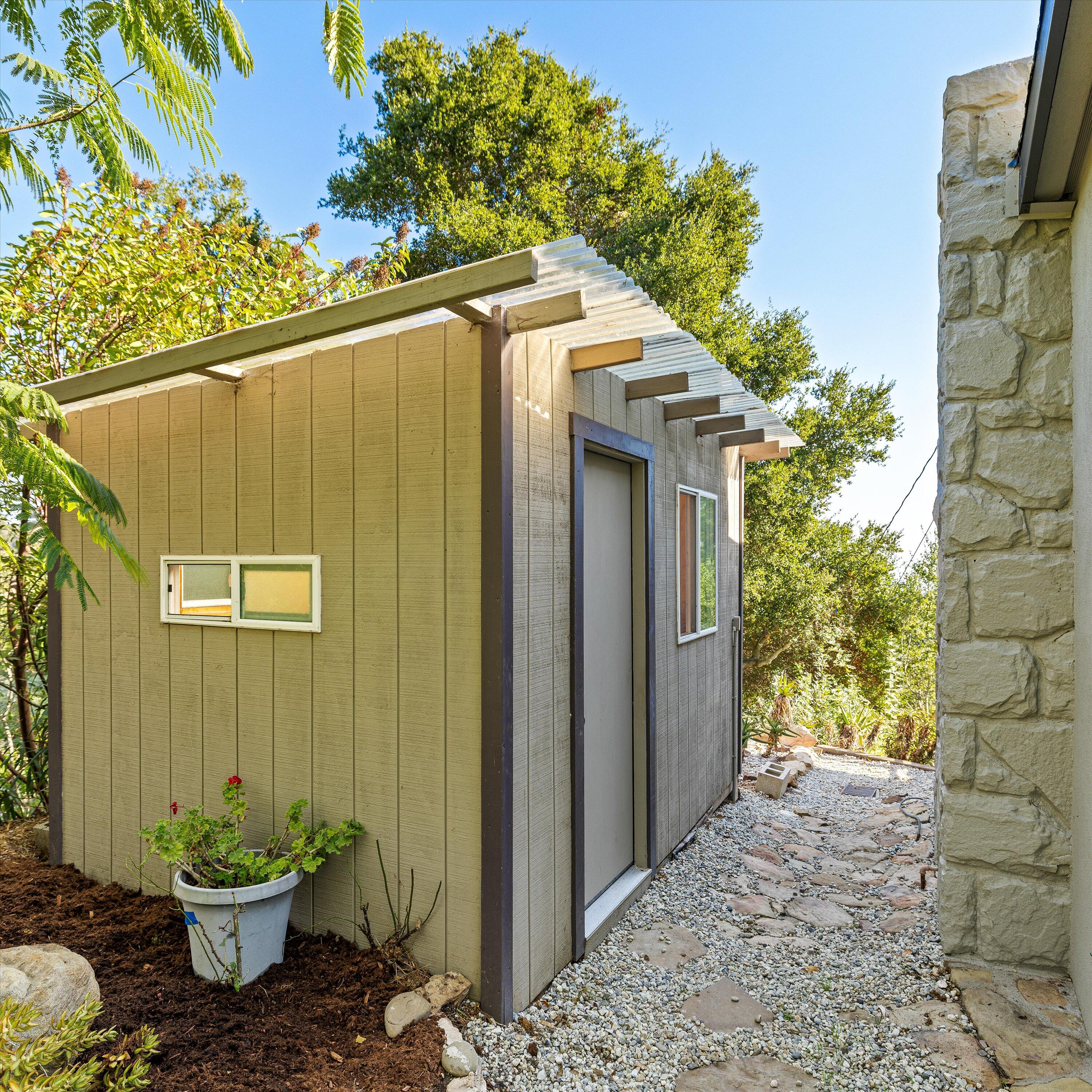 1297 Tunnel Road