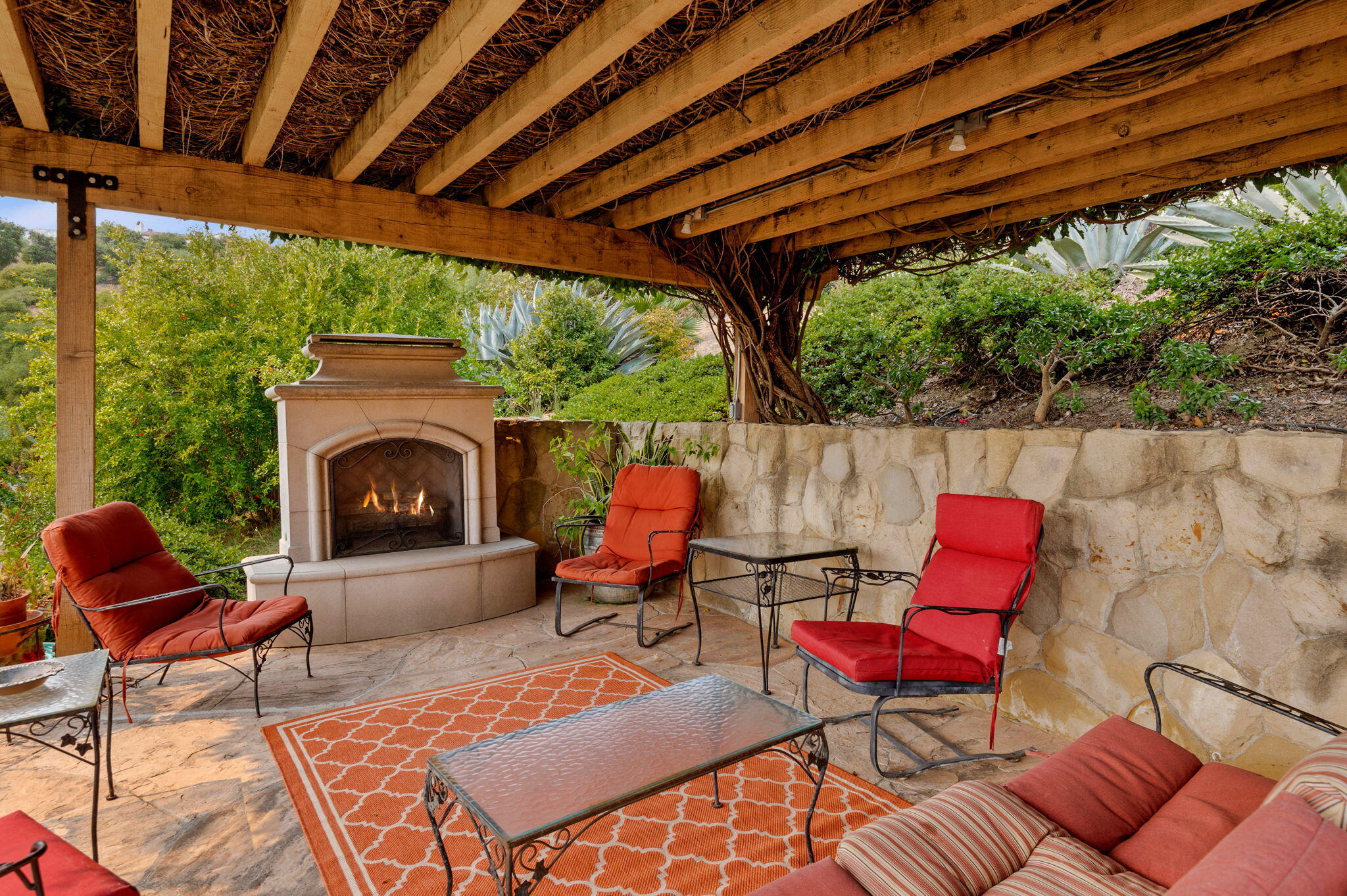 2827 Palomino Ridge Lane