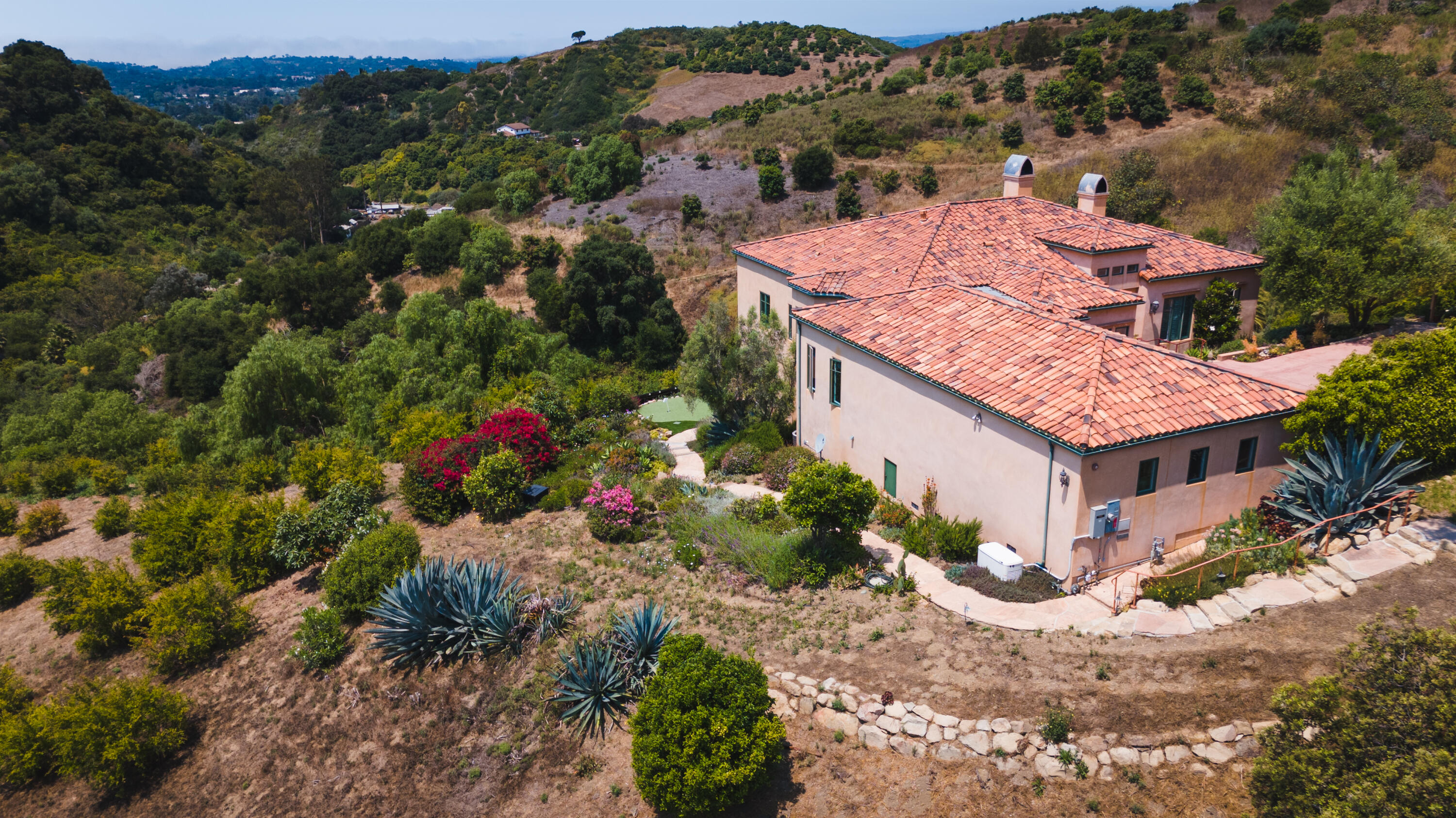 2827 Palomino Ridge Lane