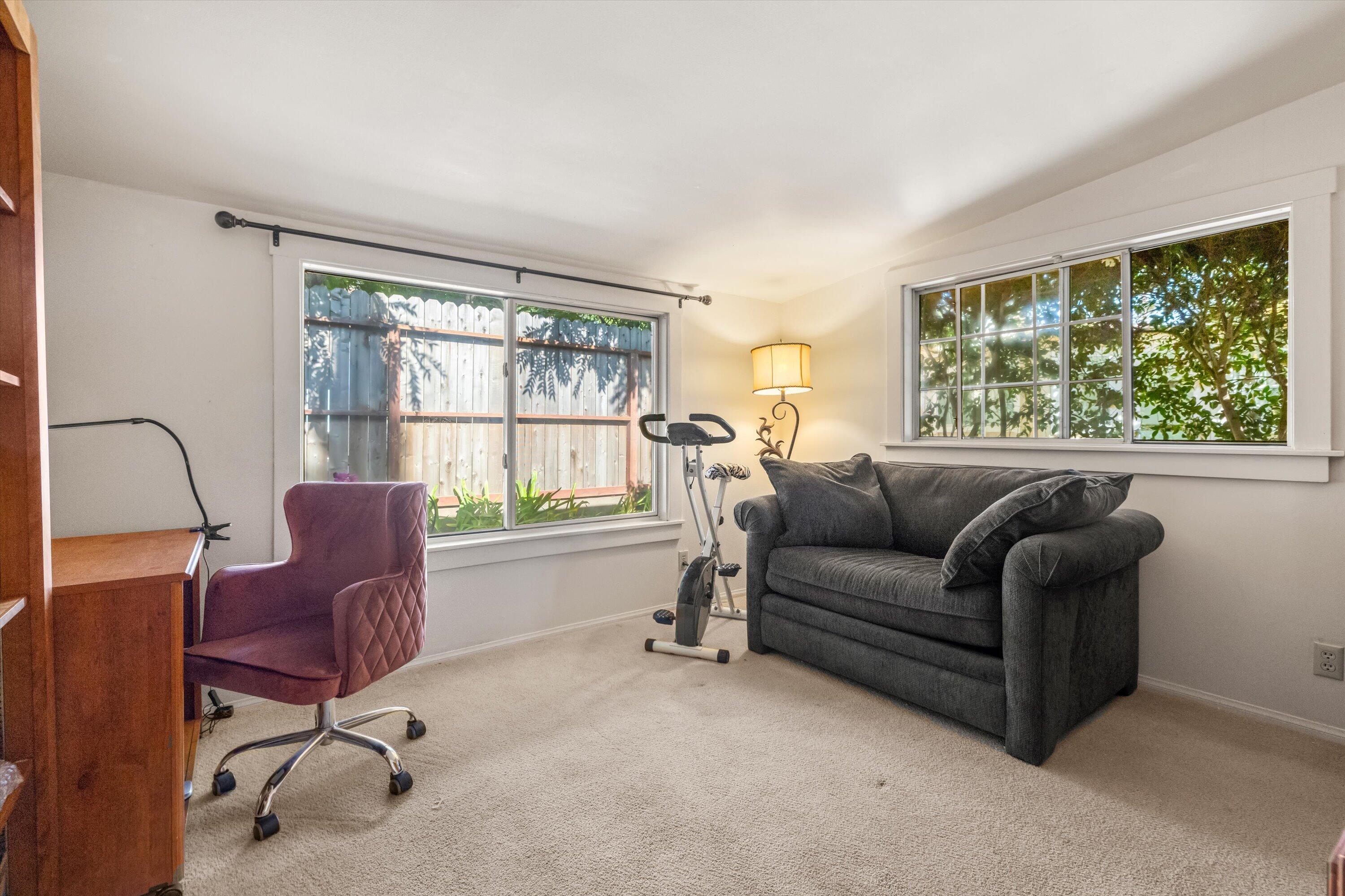 426 W Los Olivos Street