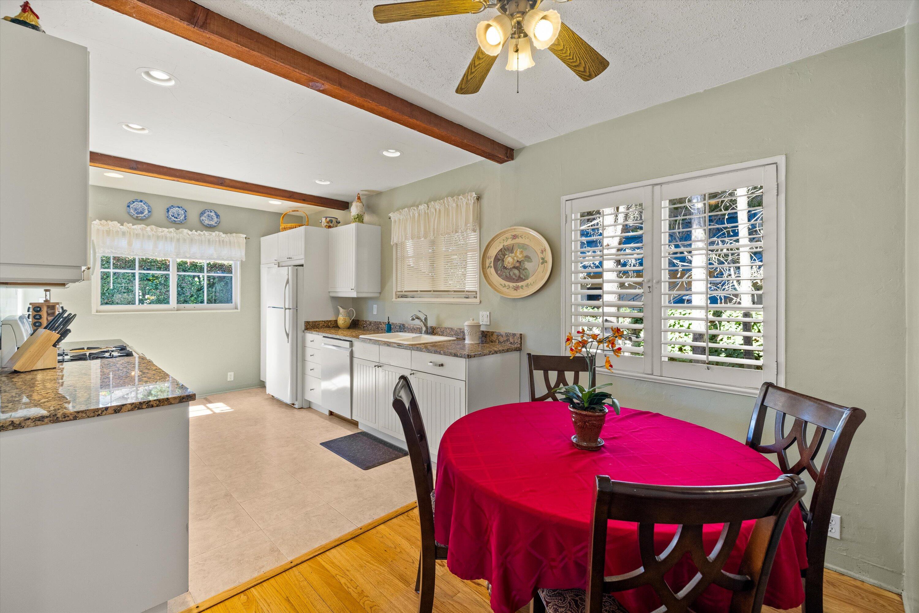 426 W Los Olivos Street