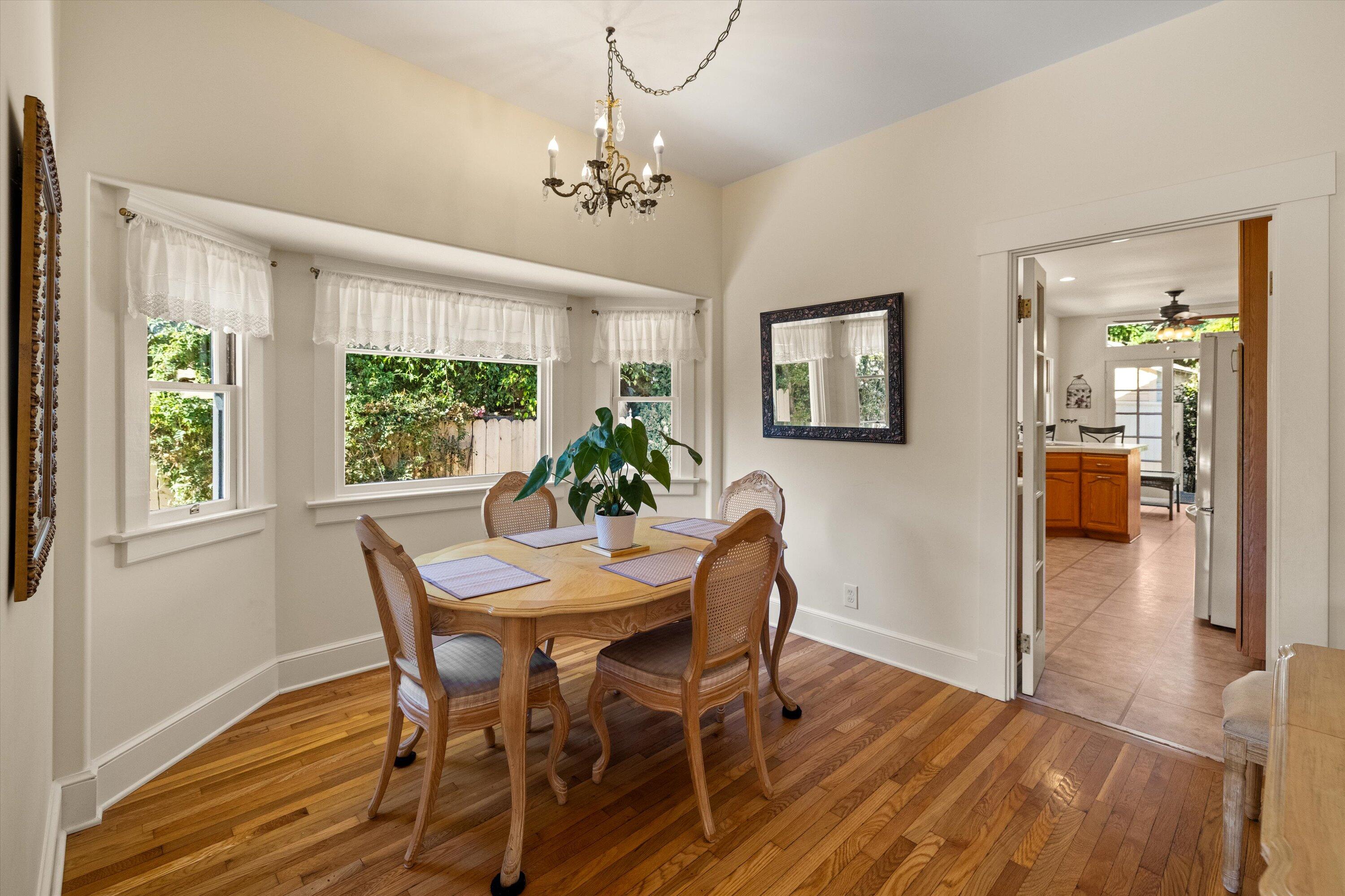 426 W Los Olivos Street