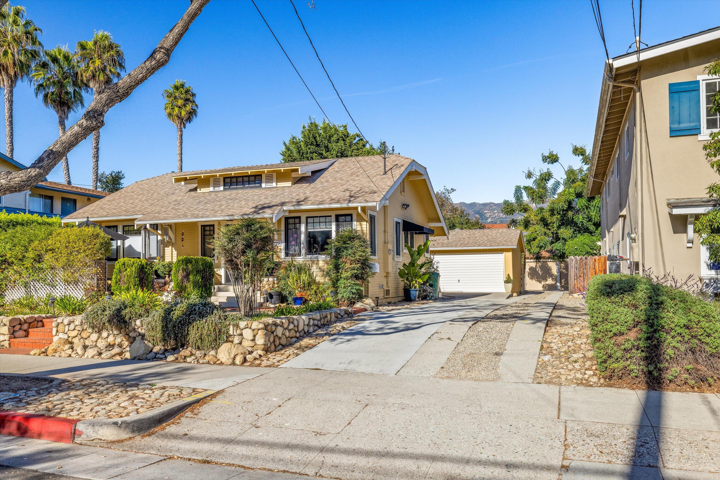 426 W Los Olivos Street