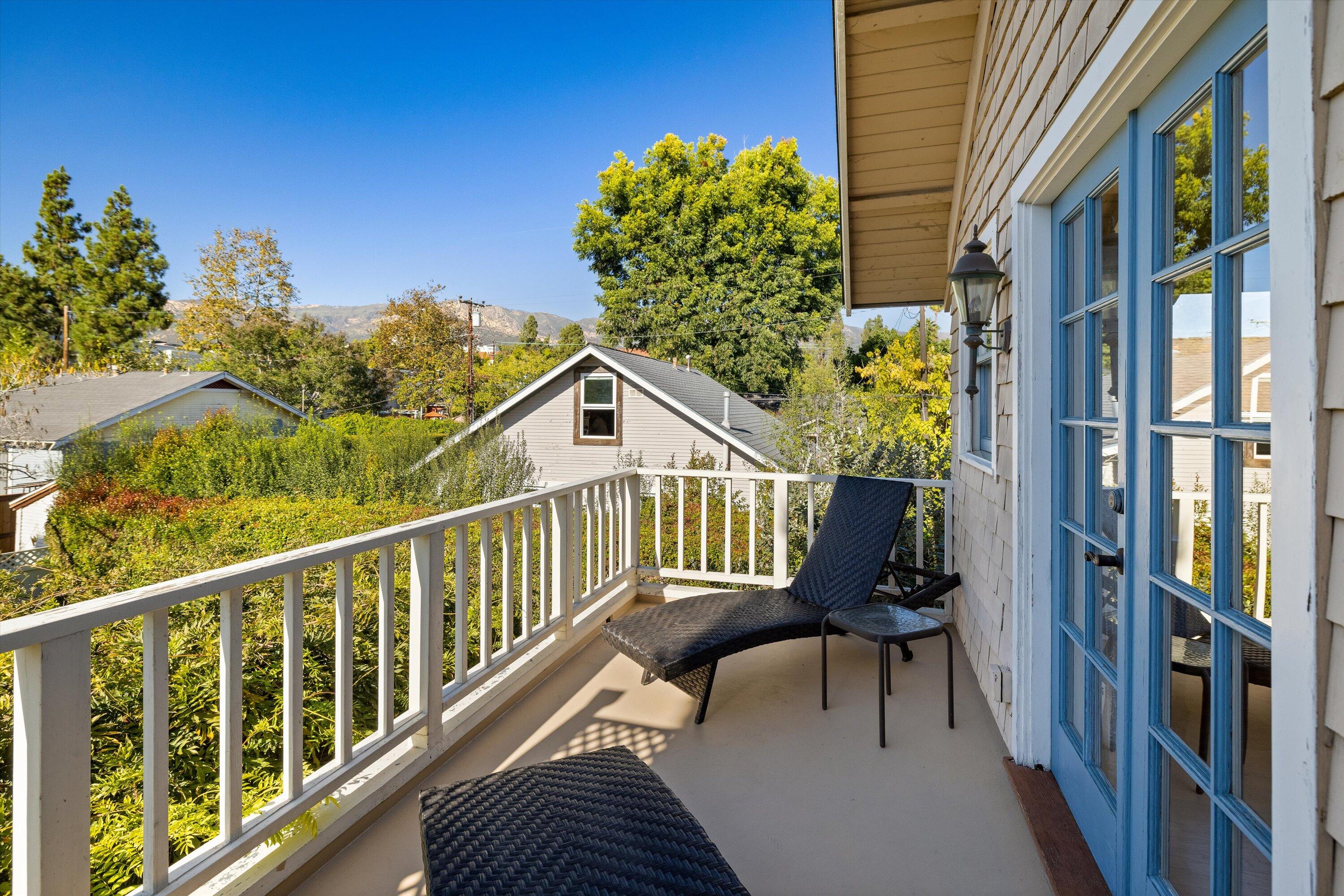 426 W Los Olivos Street