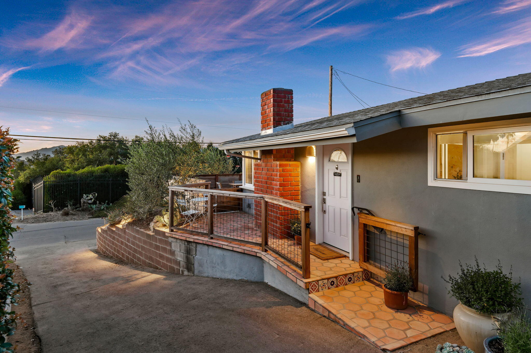 107 Skyline Circle