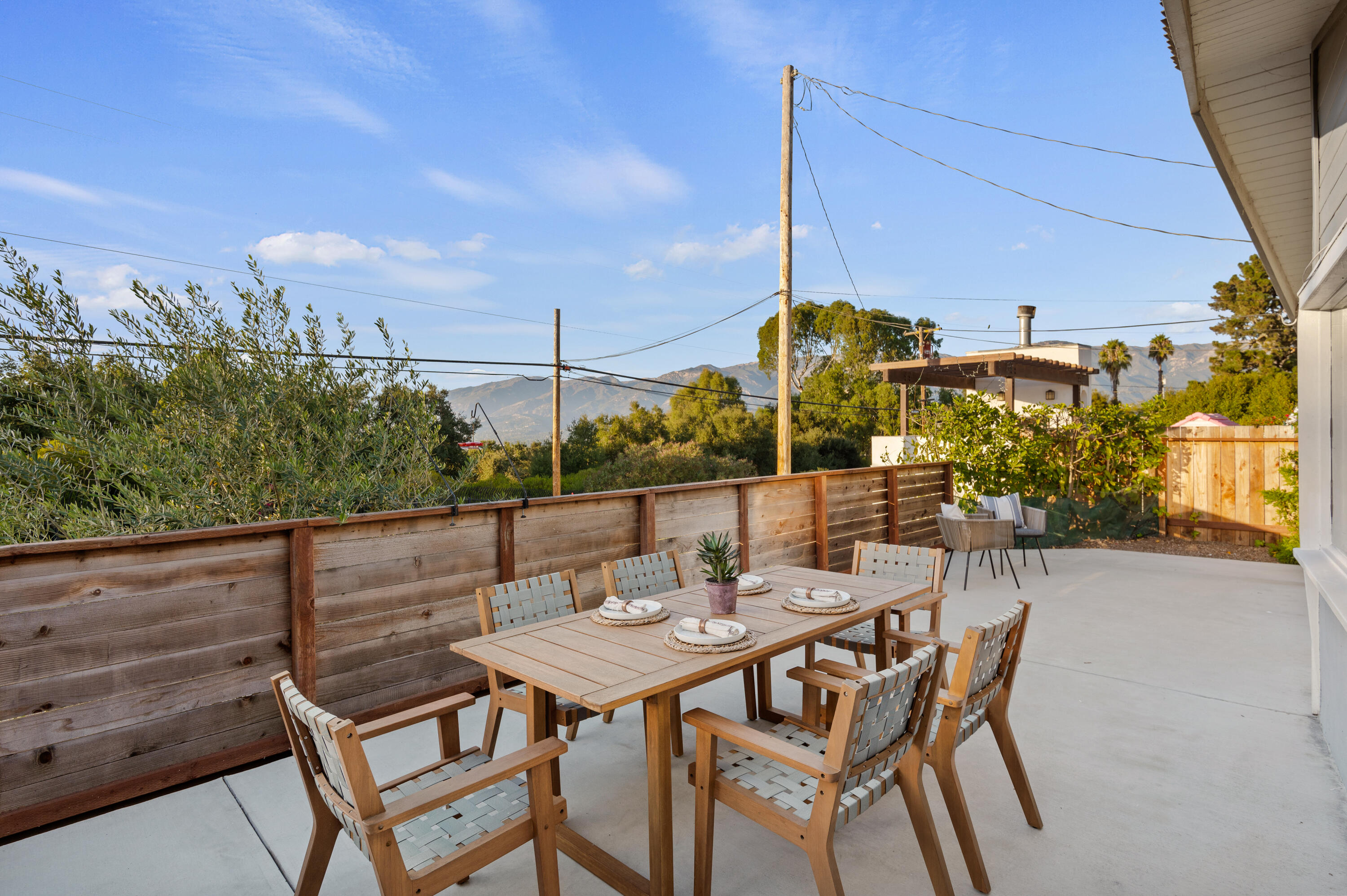 107 Skyline Circle