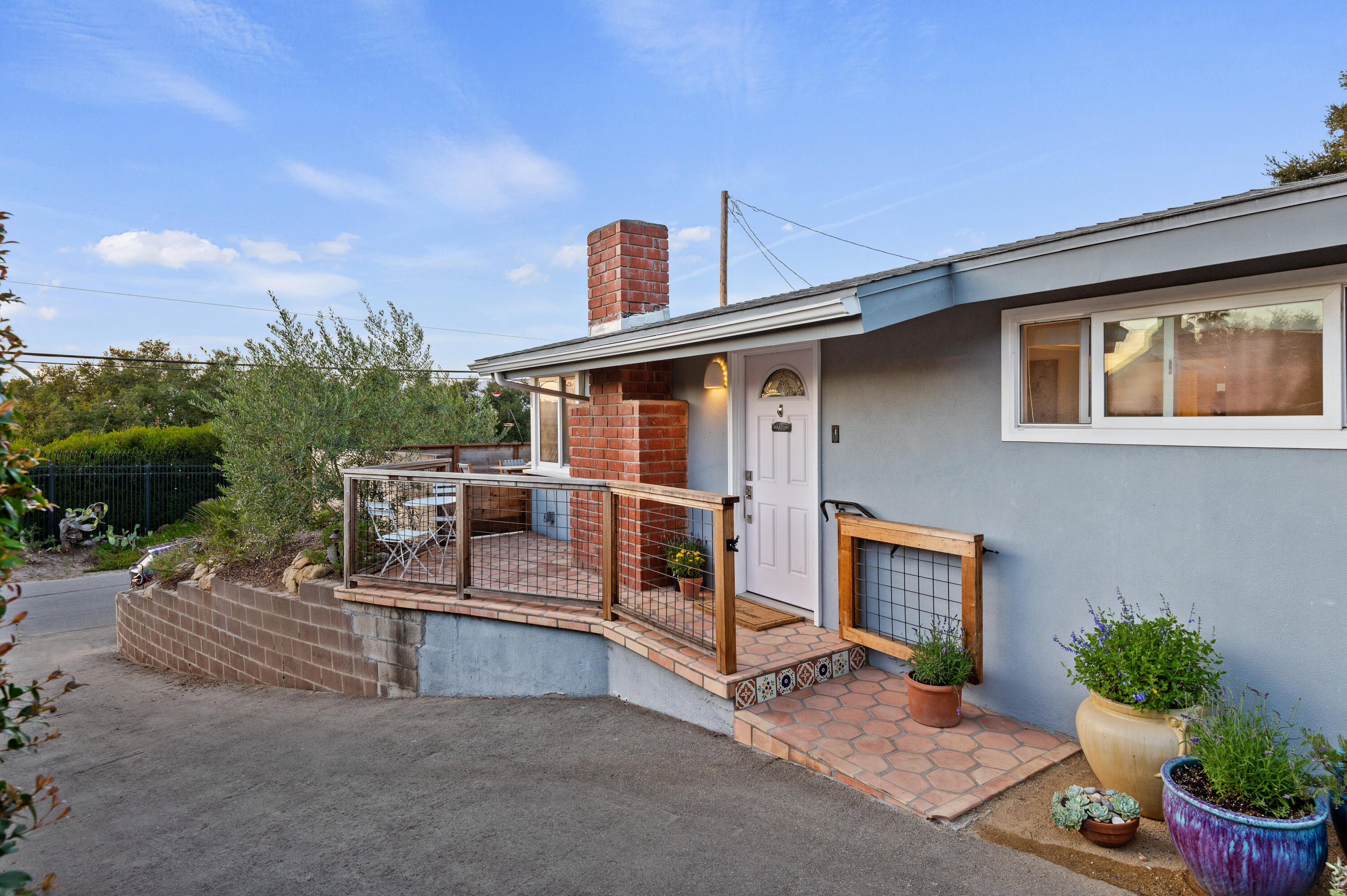 107 Skyline Circle