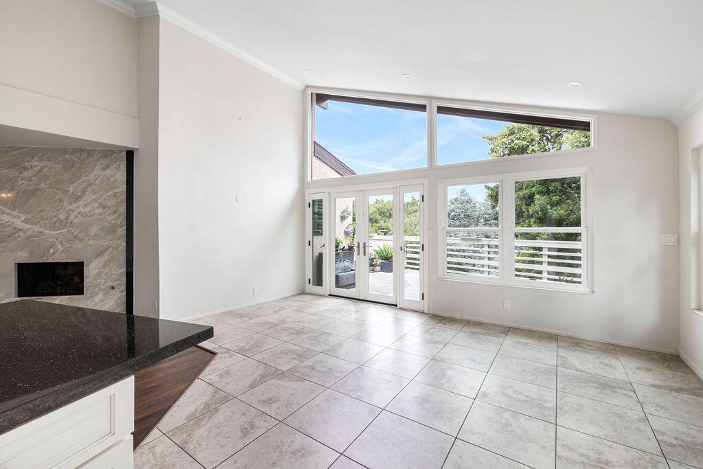 2329 Vista Madera
