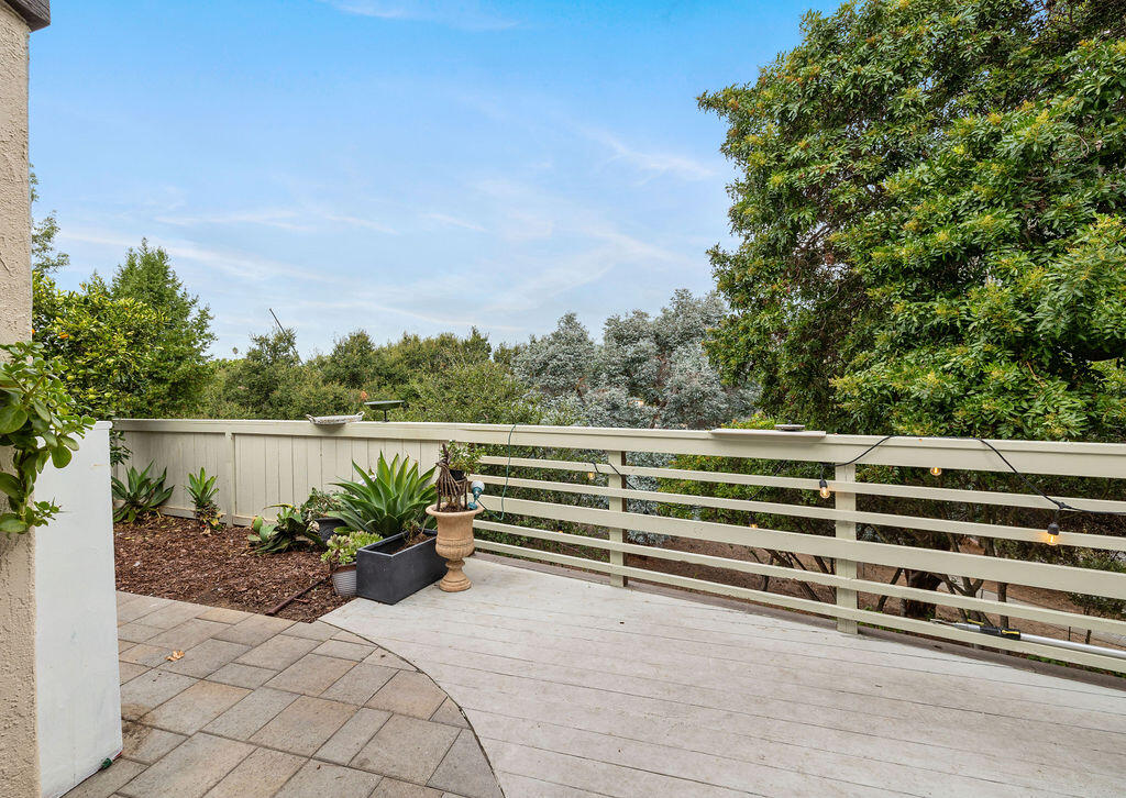 2329 Vista Madera