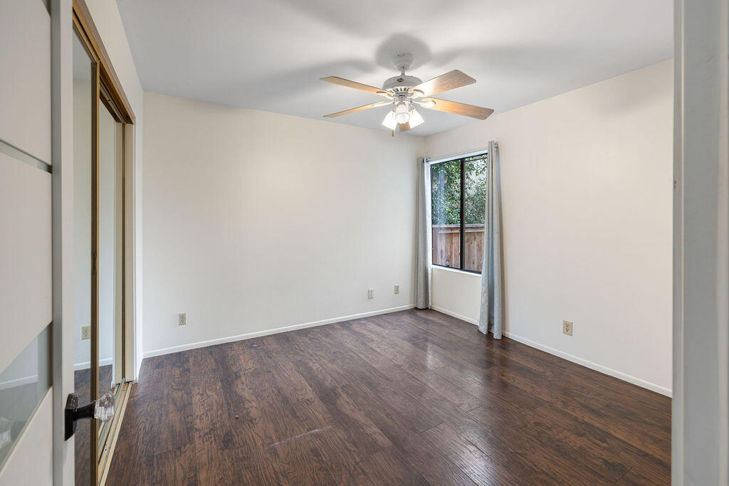 2329 Vista Madera