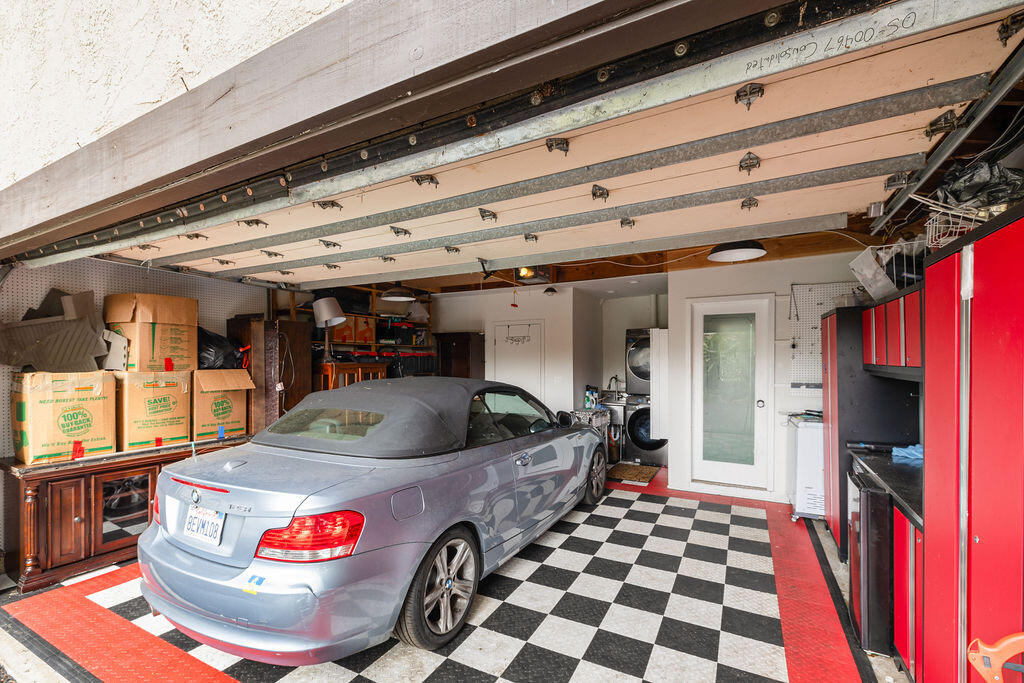 2329 Vista Madera