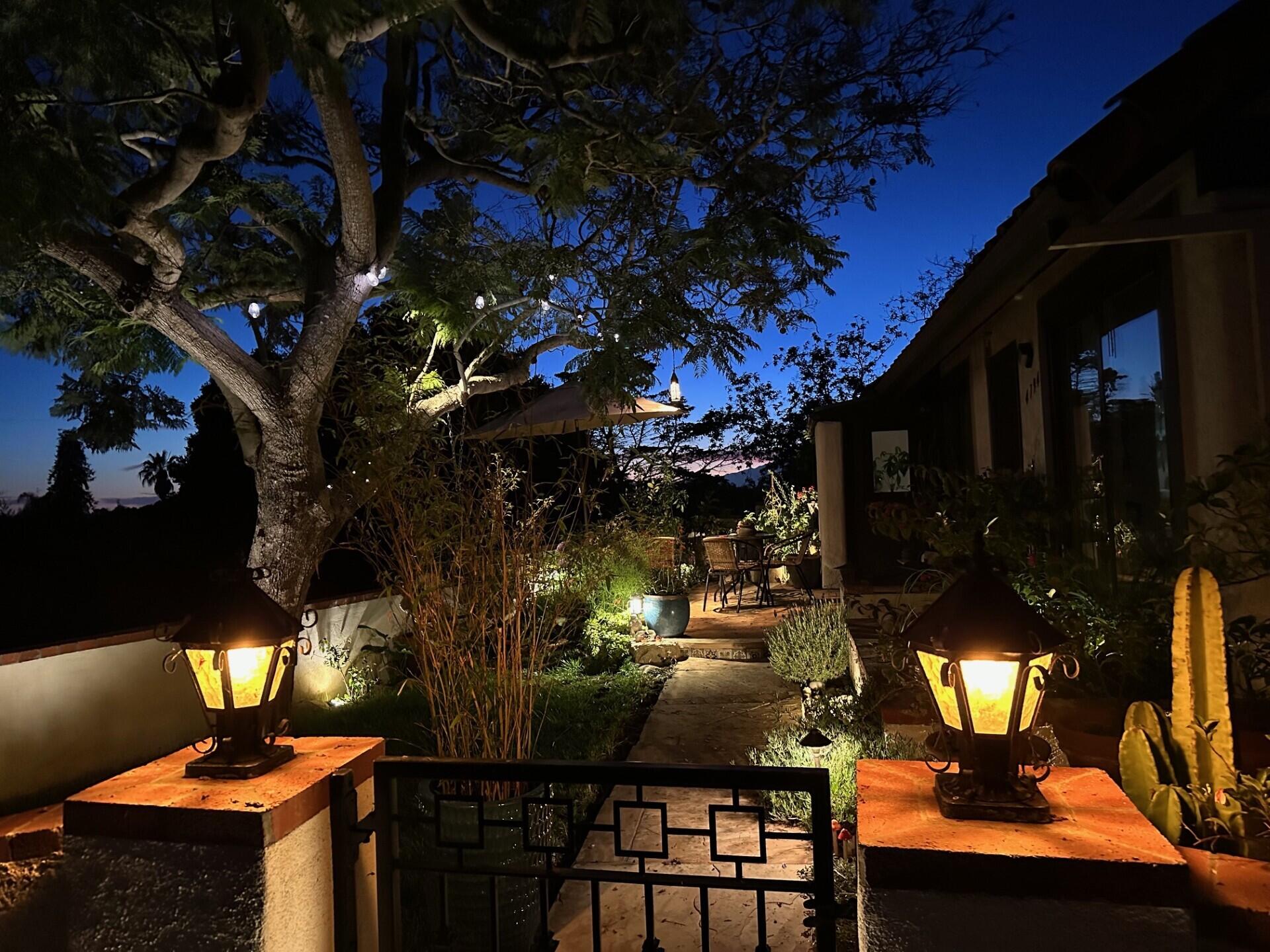 4794 Calle Camarada