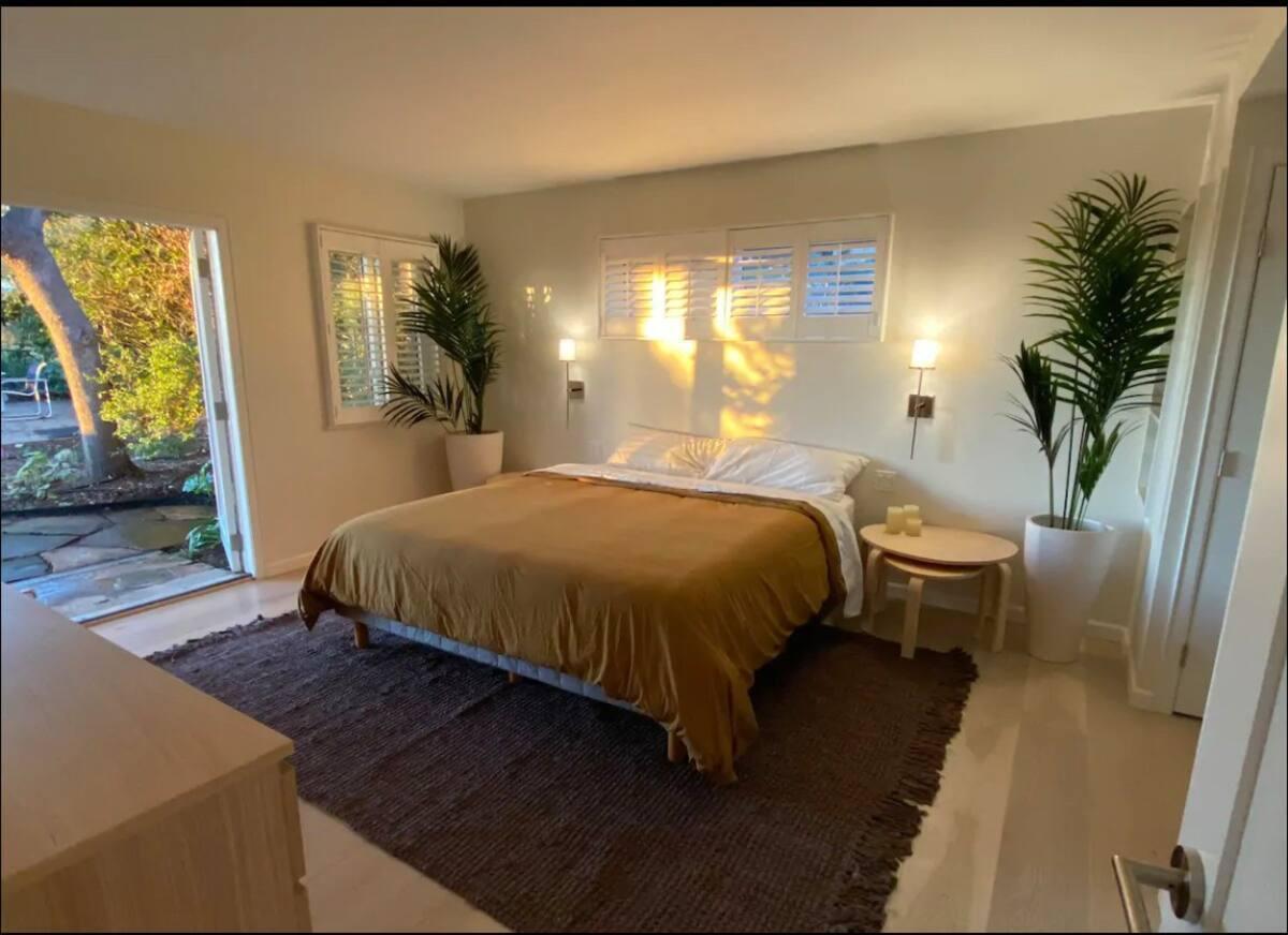633 Island View Drive