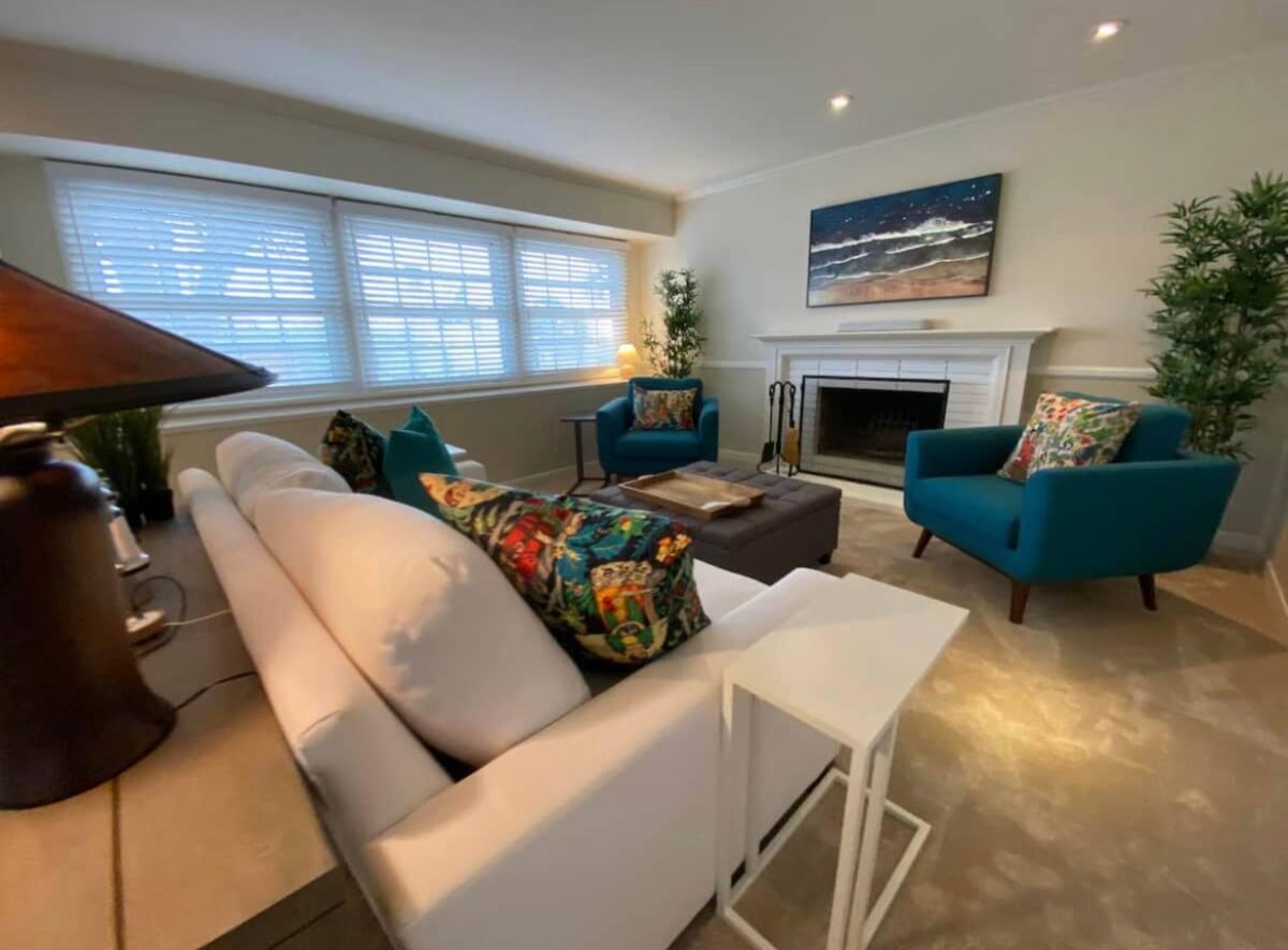 633 Island View Drive