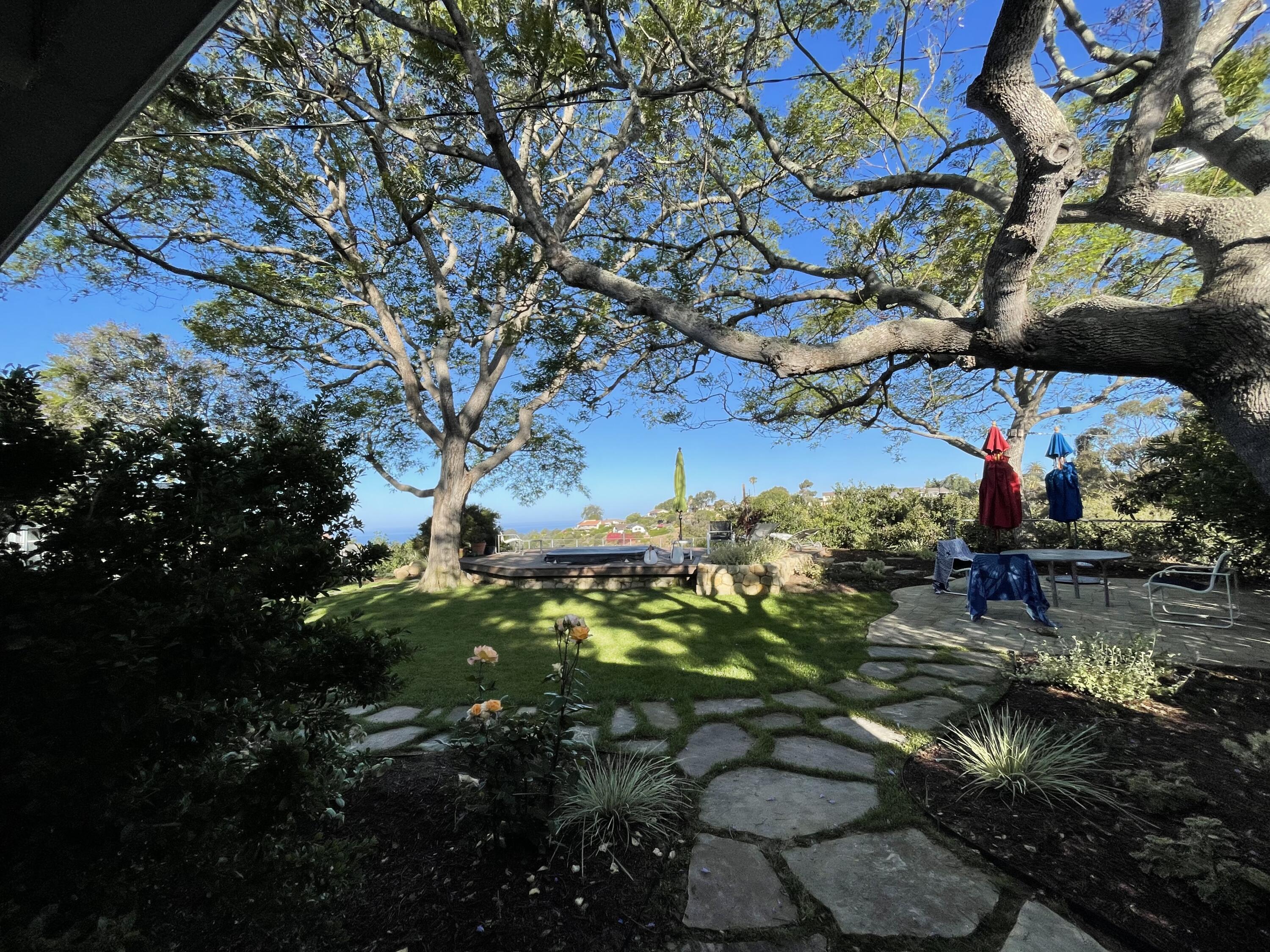633 Island View Drive