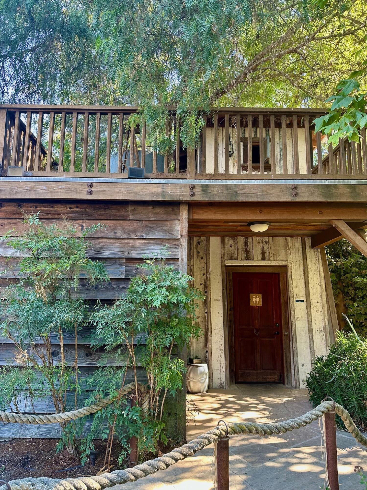 346 Bell Street