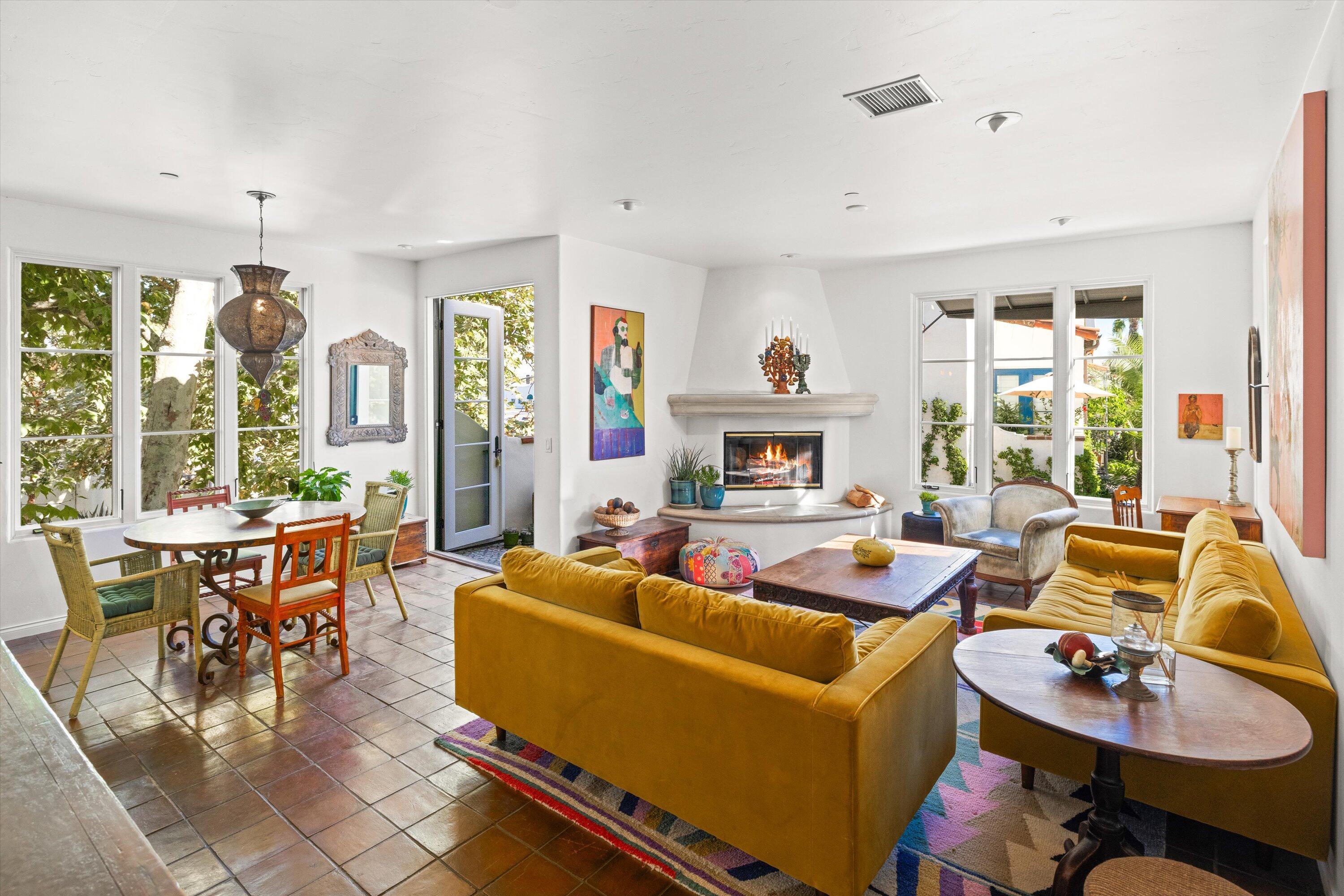 218 Santa Barbara Street Unit: C