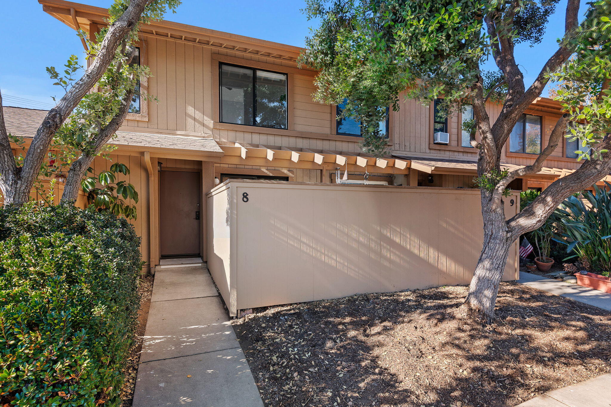 5290 Overpass Road 8