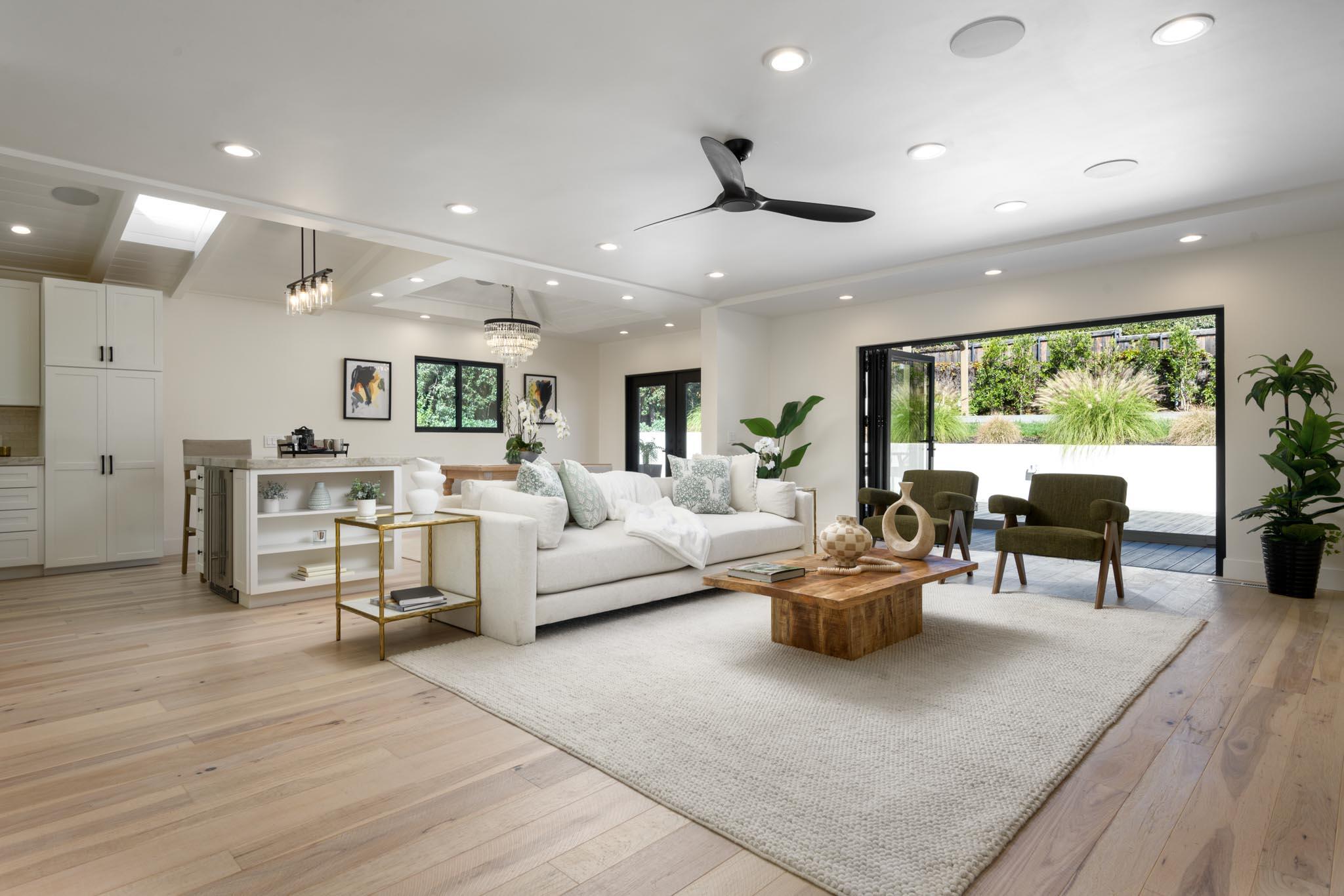 3816 Sunset Road