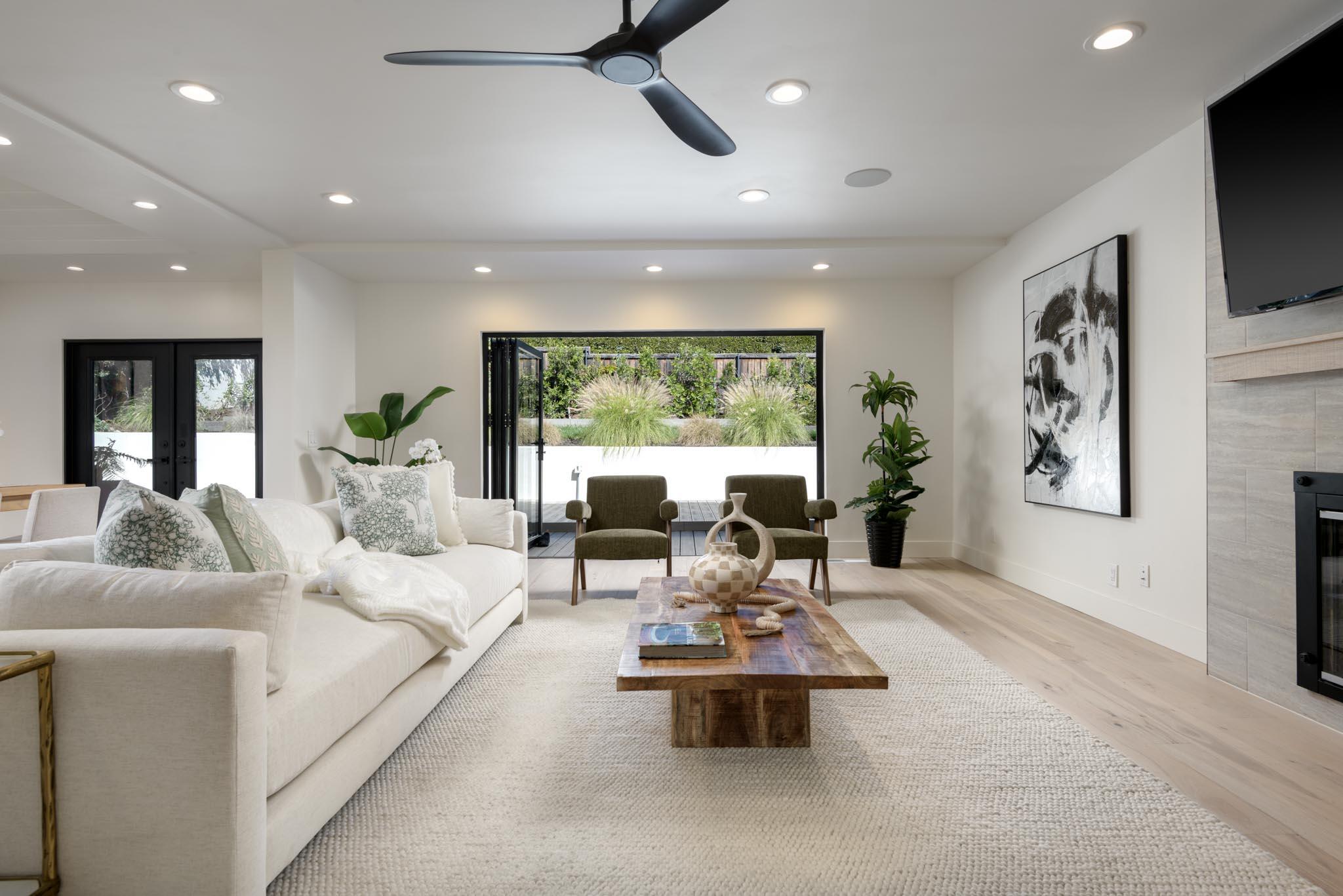 3816 Sunset Road