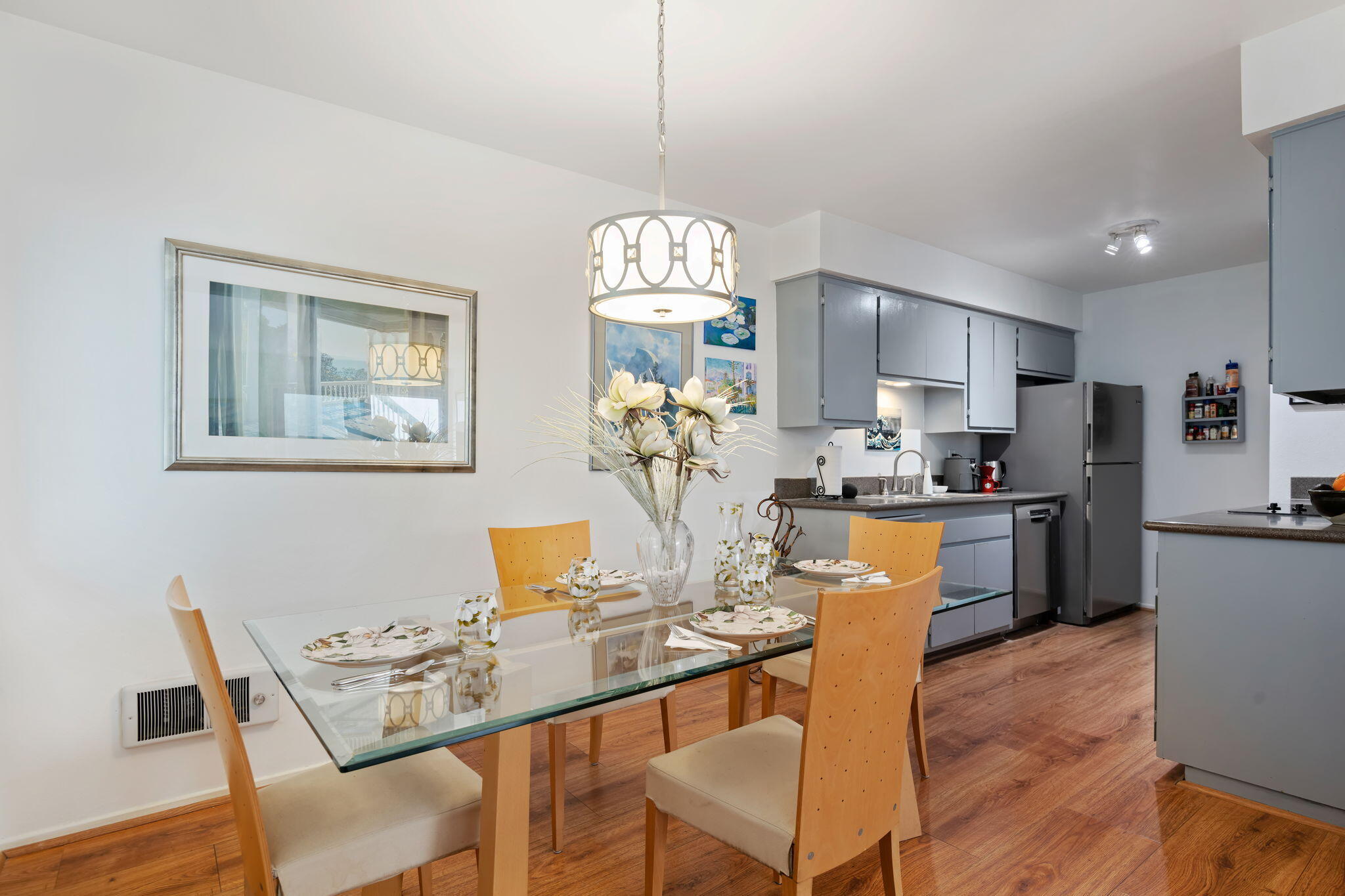 33 Dearborn Place 37
