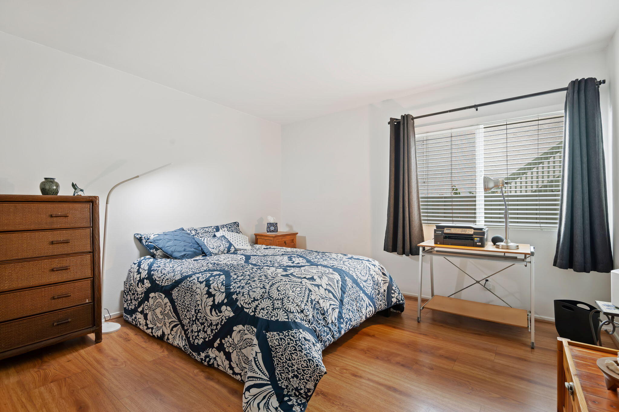 33 Dearborn Place 37