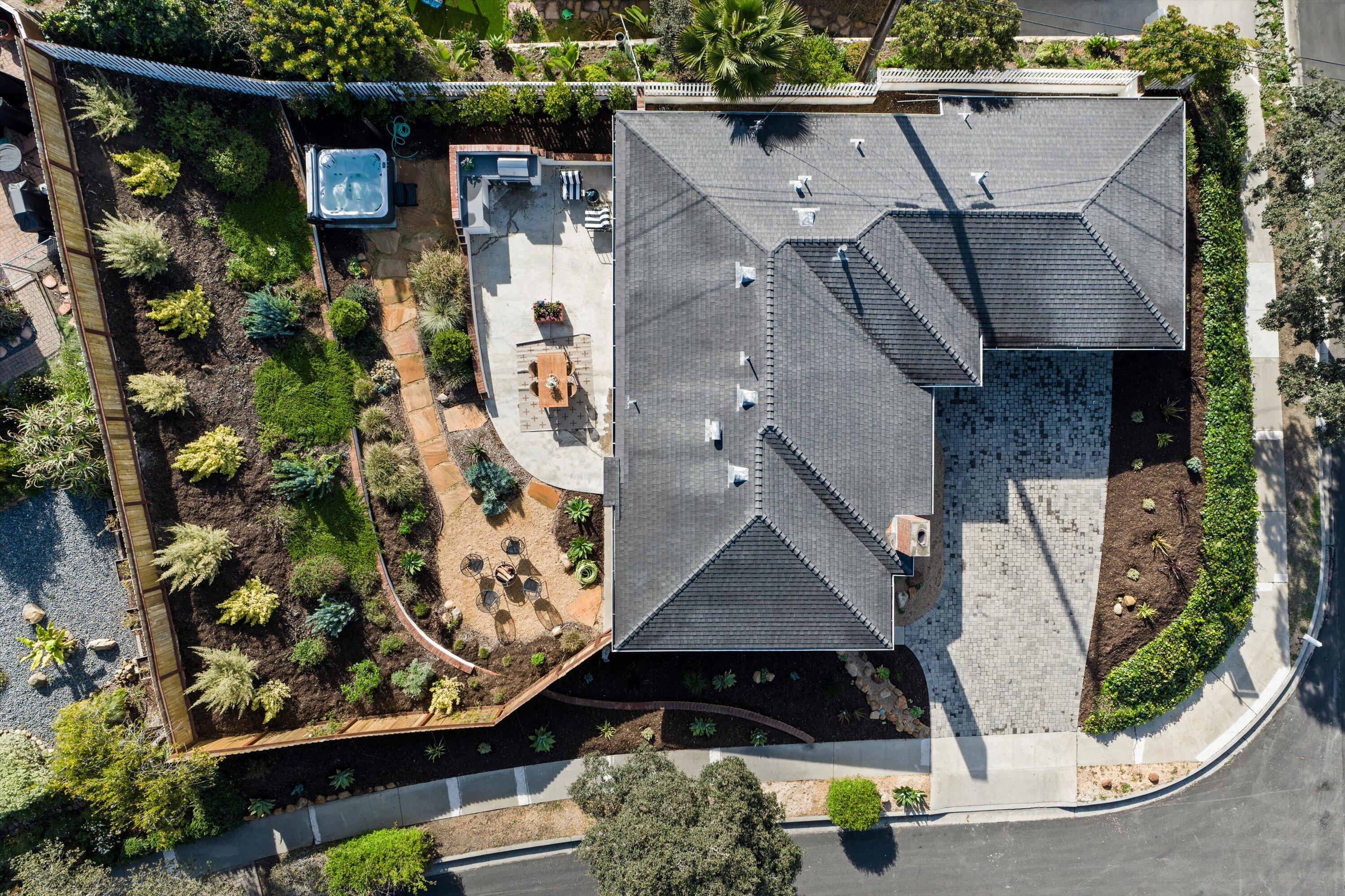 569 Ricardo Avenue