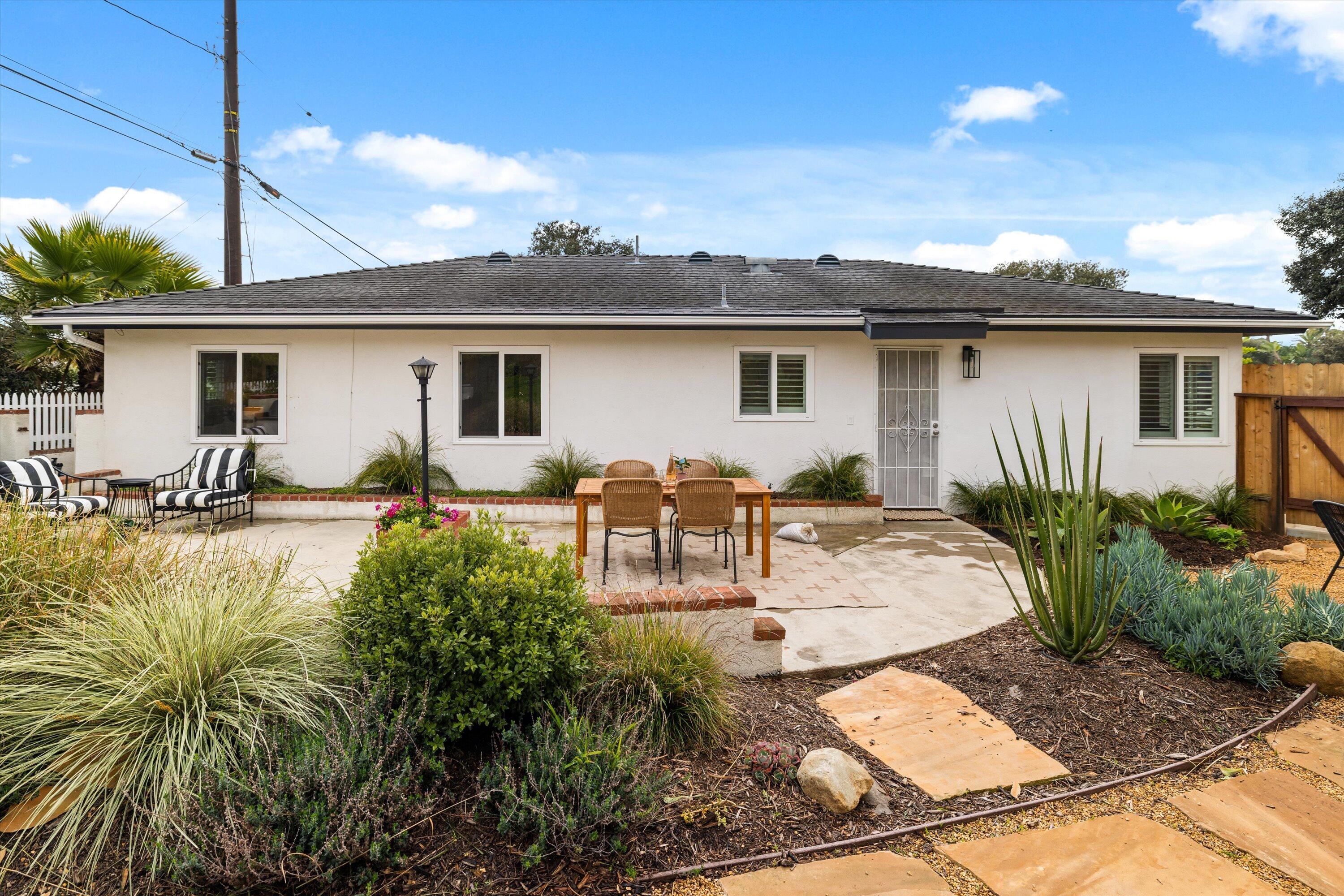 569 Ricardo Avenue