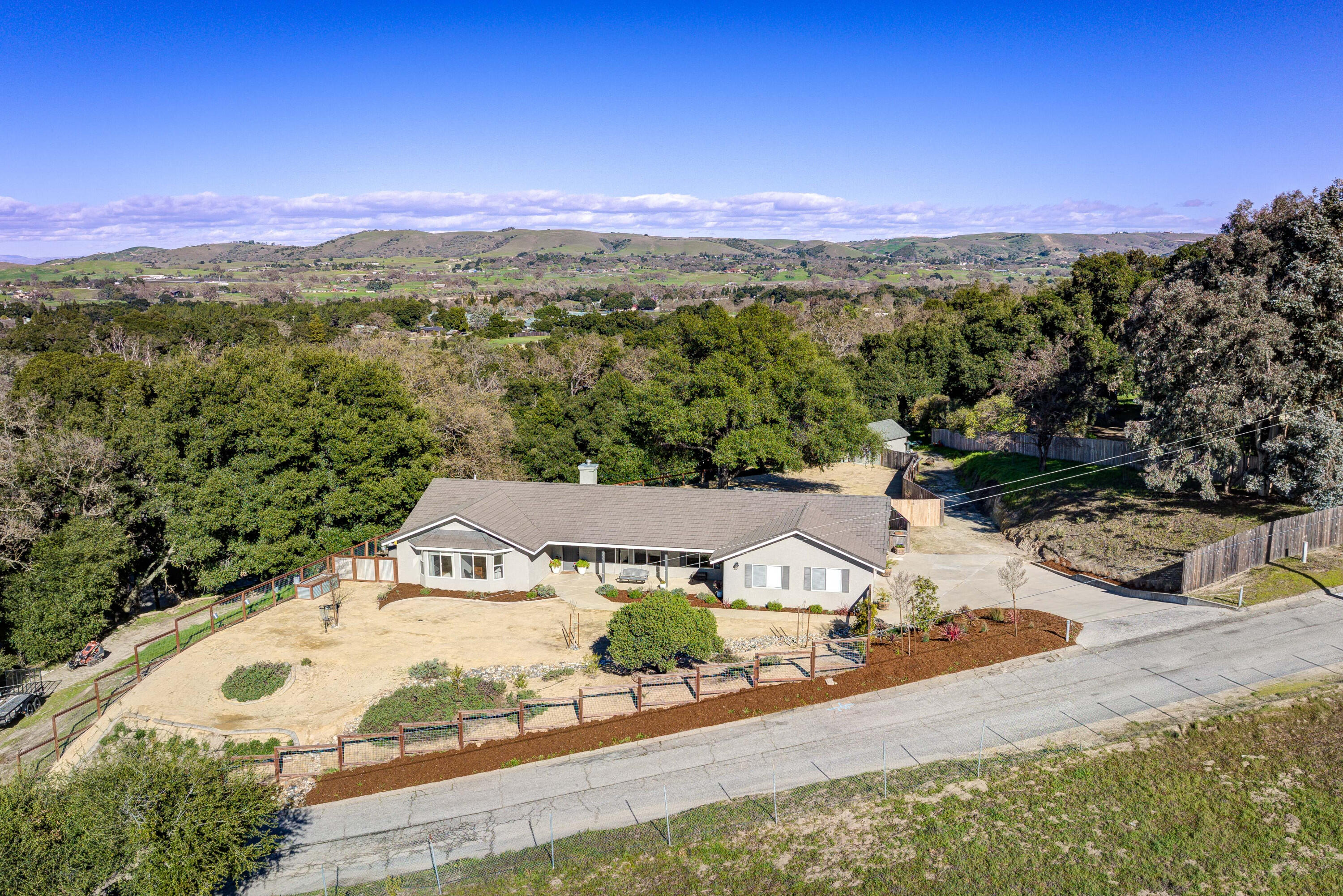 2305 Rio Rita Road