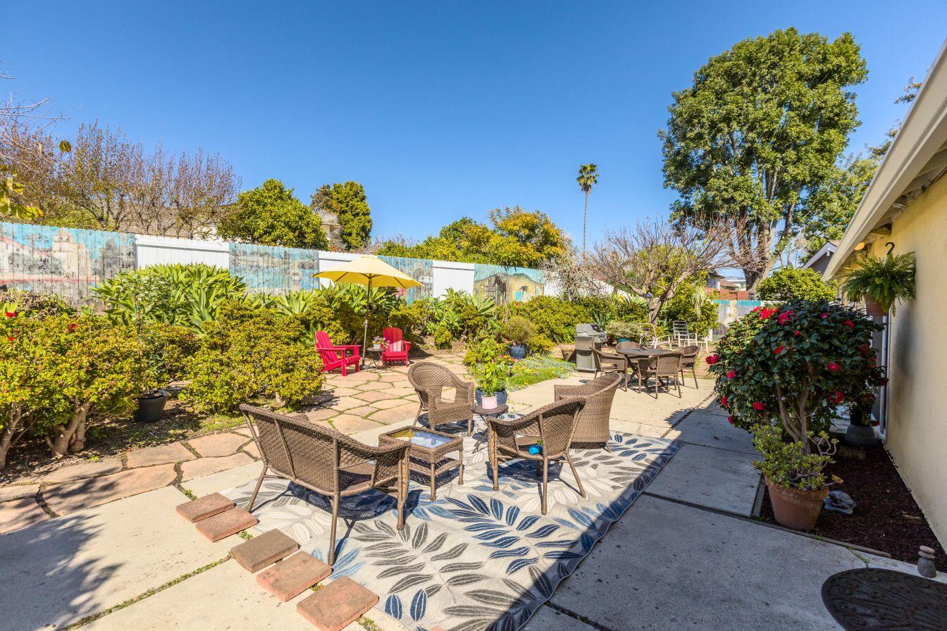 551 Sussex Court
