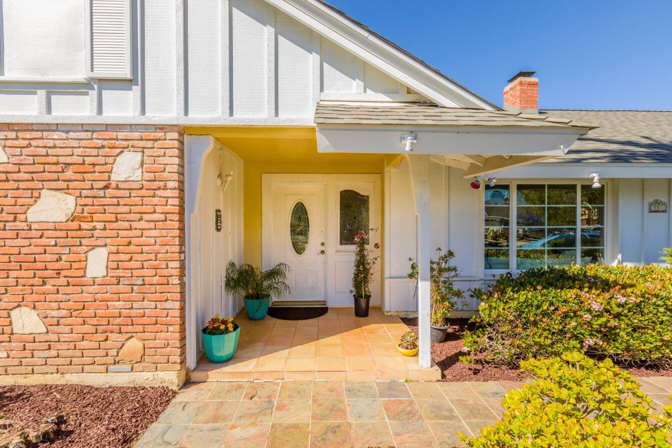 551 Sussex Court