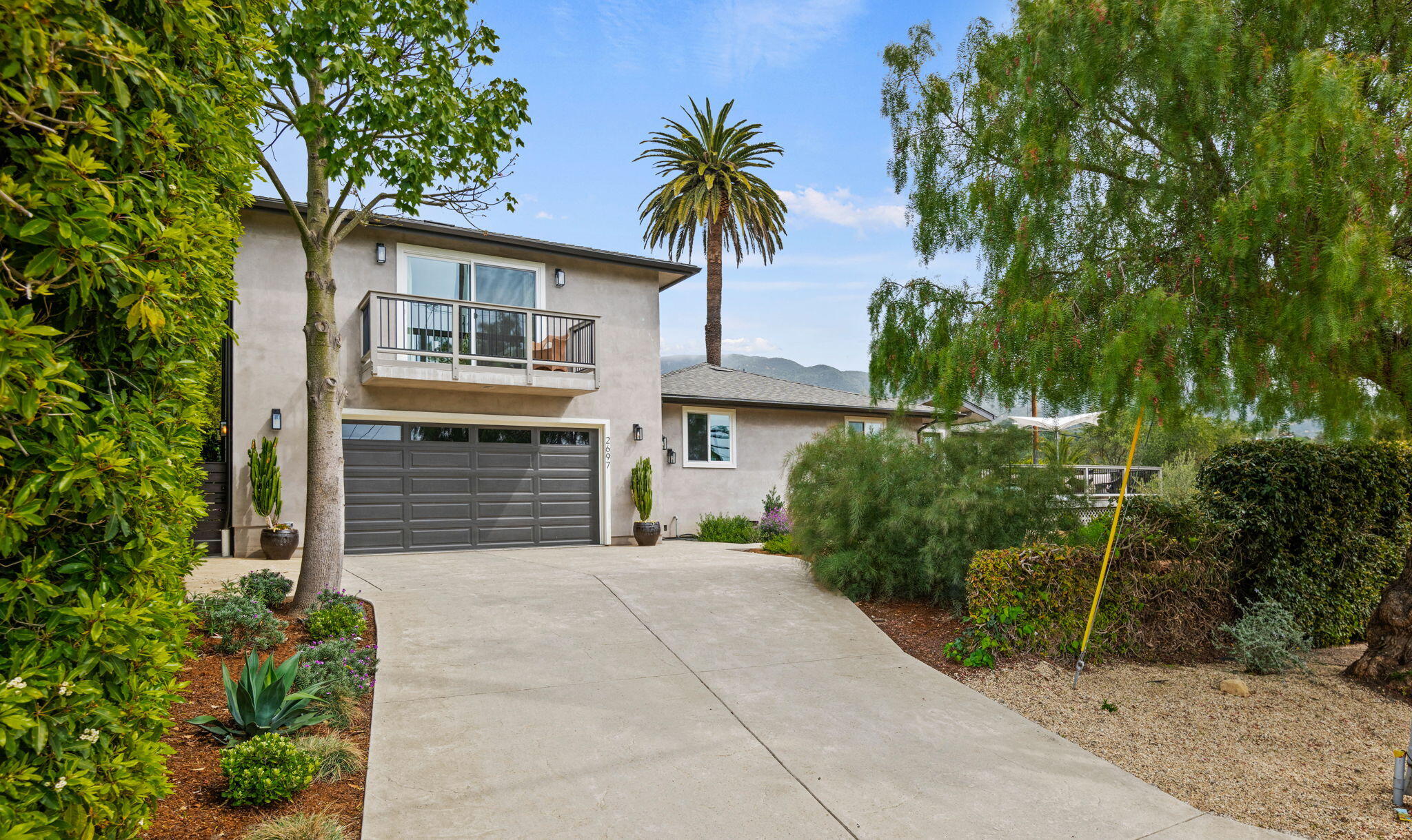 2697 Montrose Place