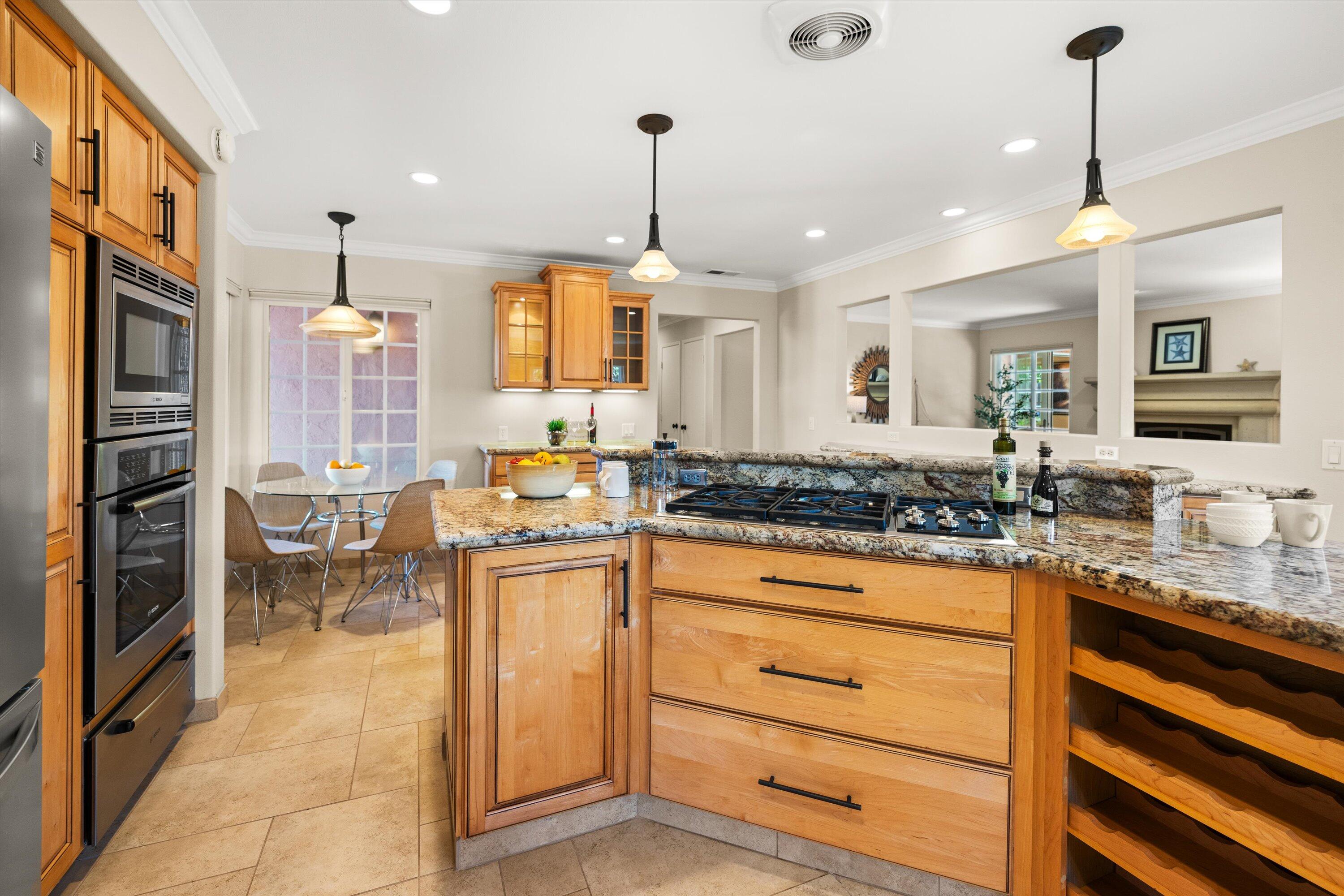 5225 Cadiz Court