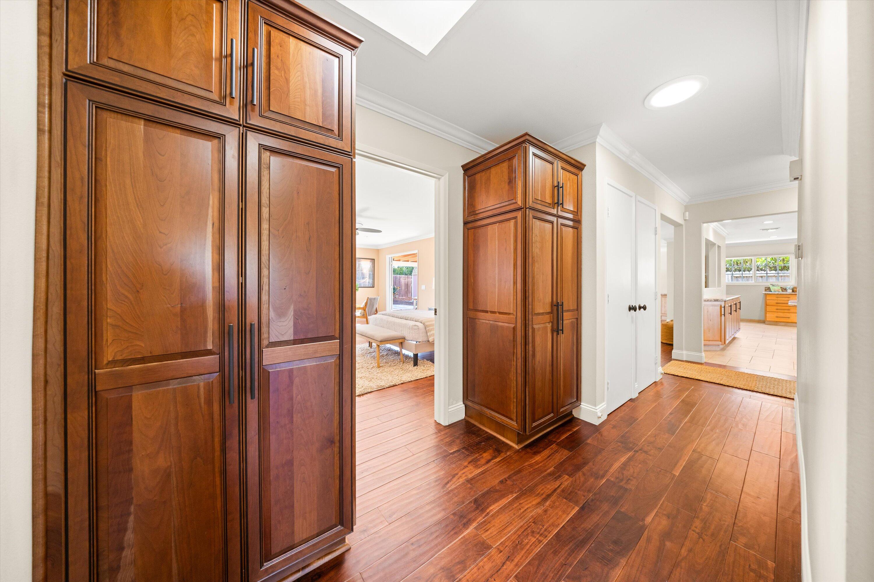 5225 Cadiz Court