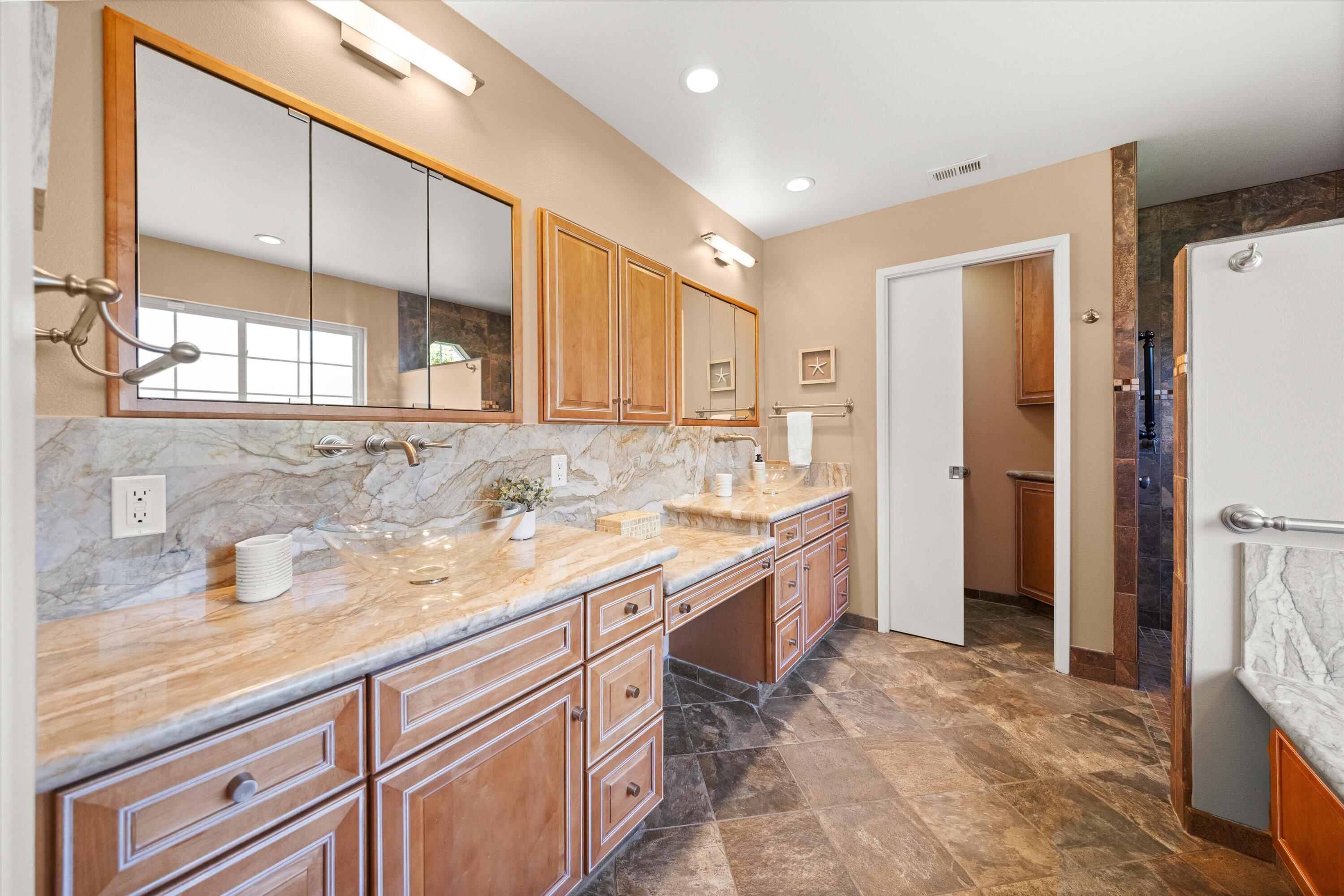 5225 Cadiz Court