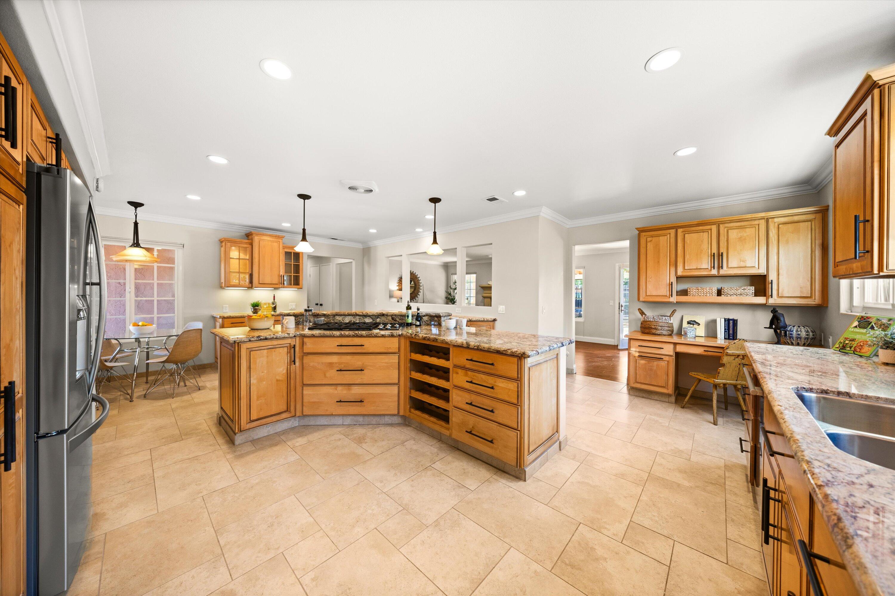 5225 Cadiz Court