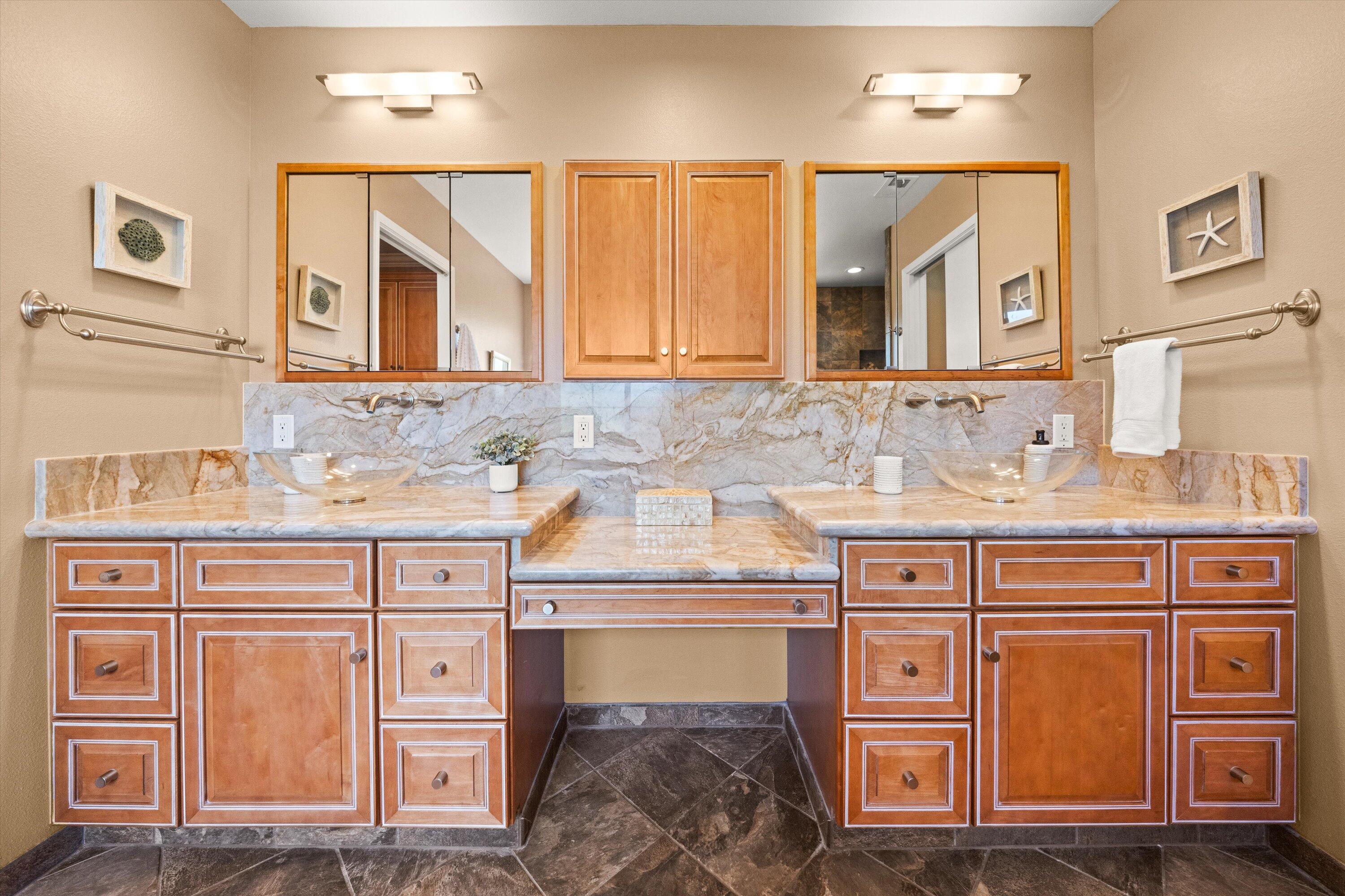 5225 Cadiz Court